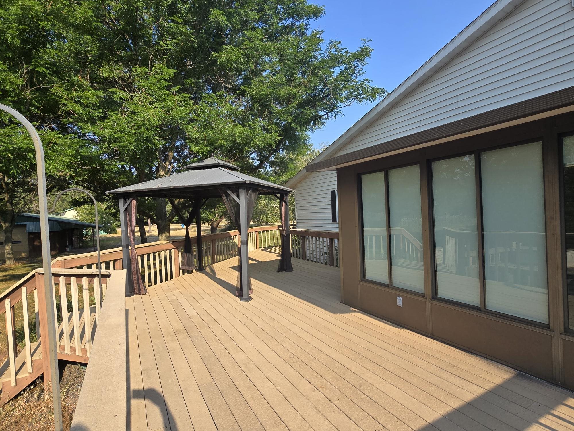 8040 White Pine Drive Property Photo 43
