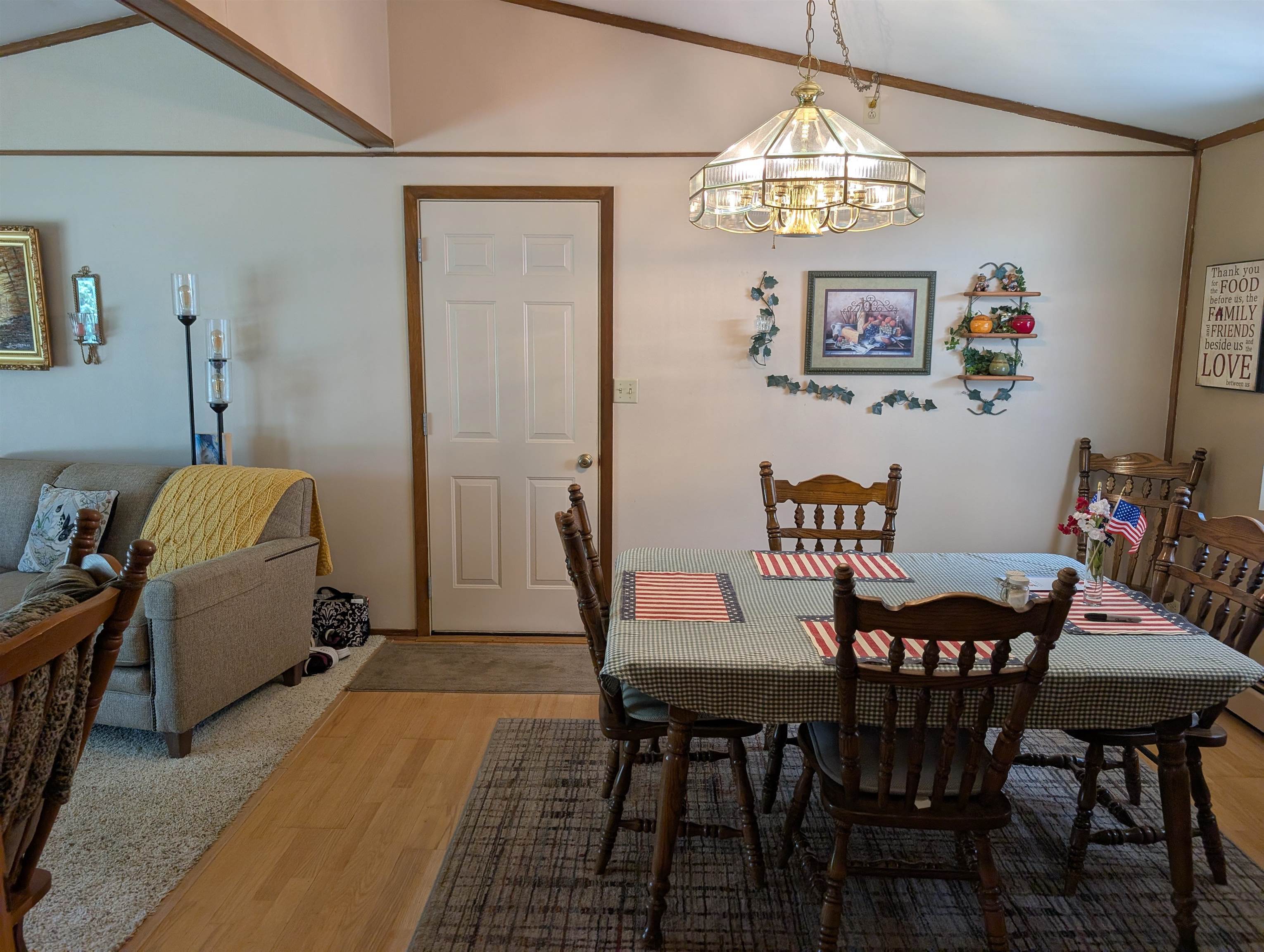 2235 Bluejay Lane Property Photo 9