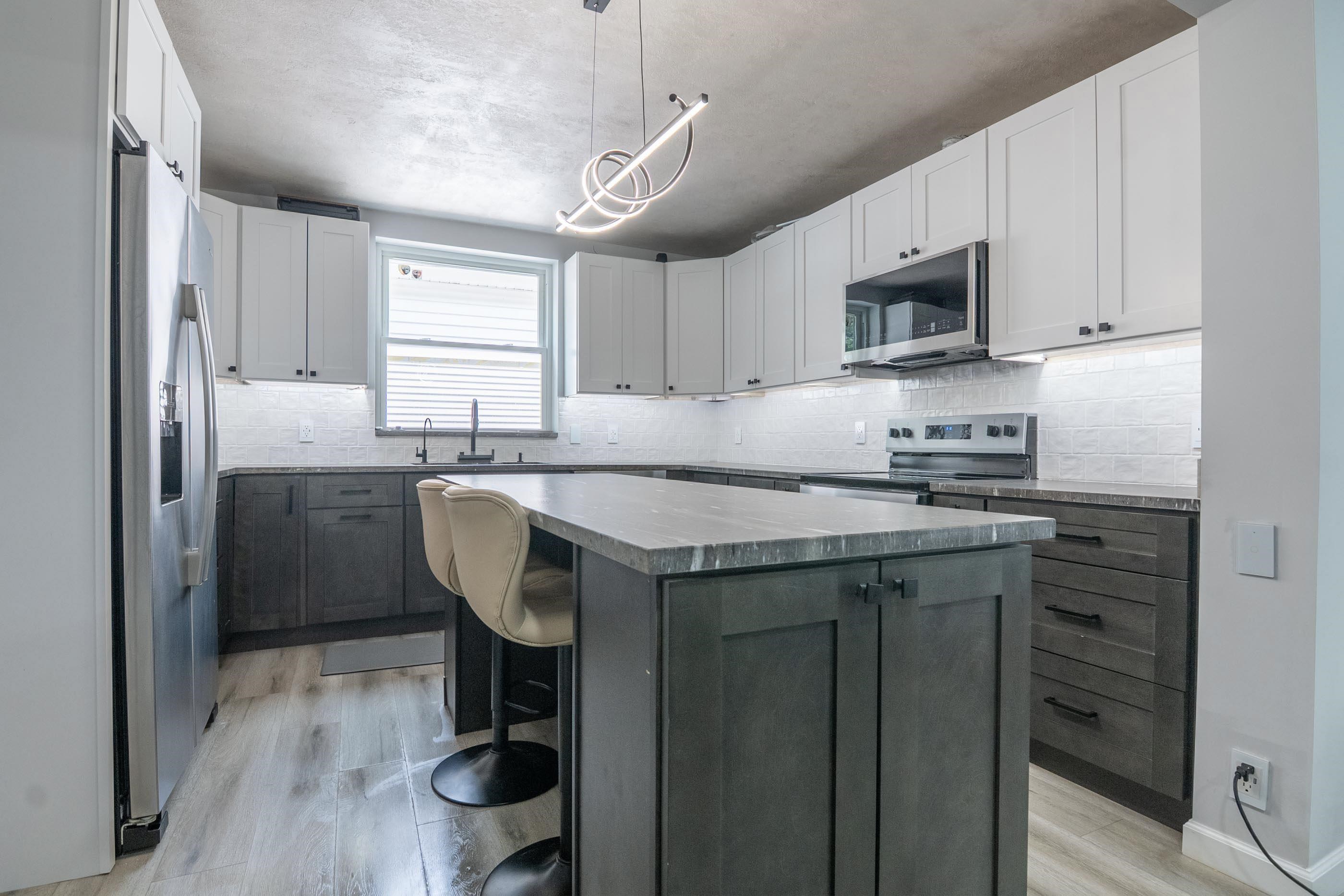 214 7th Street North Property Photo 9