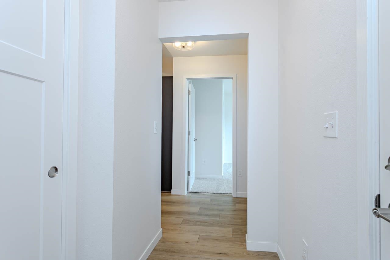 1396 Park Drive Property Photo 4