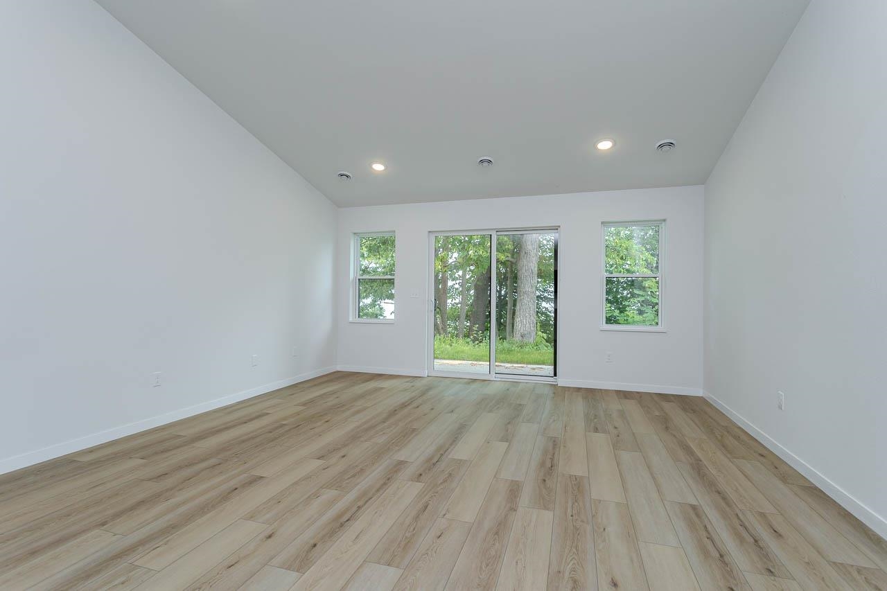 1396 Park Drive Property Photo 12