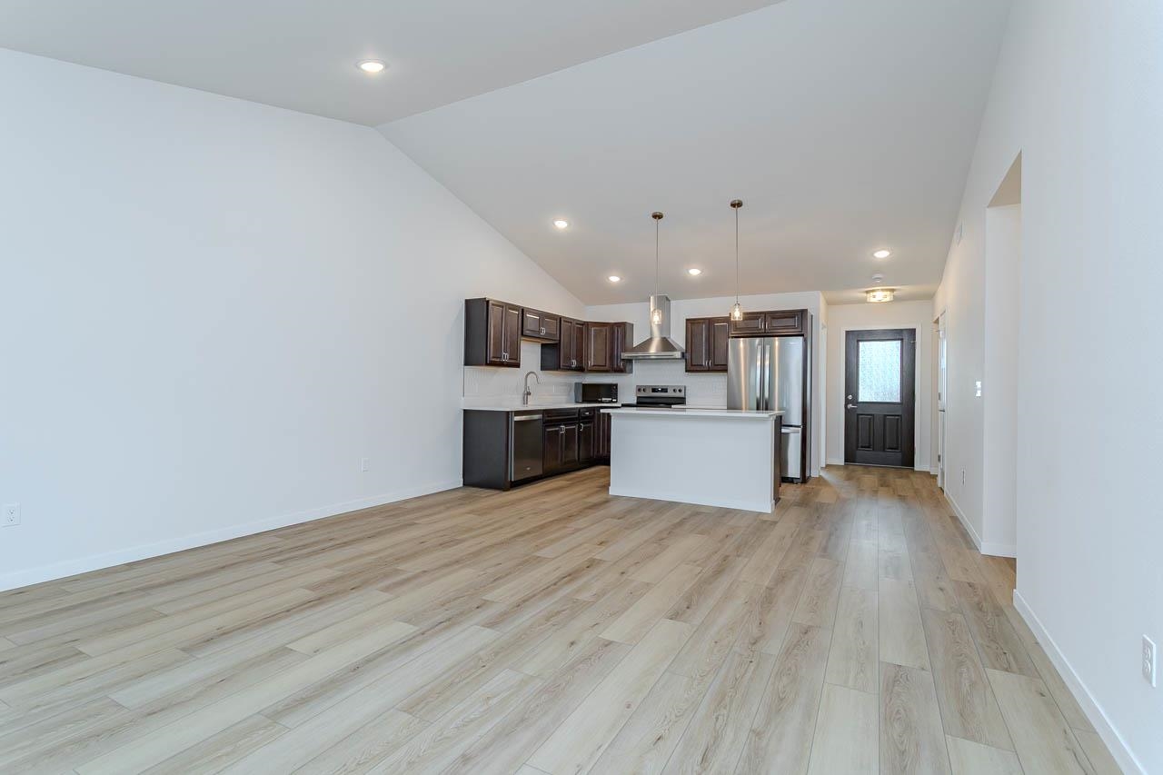 1396 Park Drive Property Photo 14