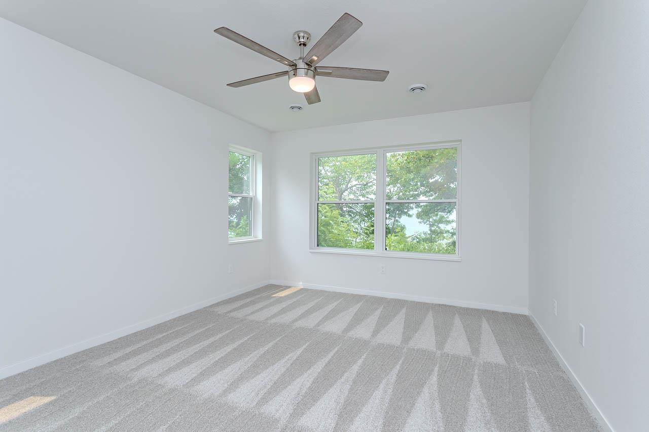 1396 Park Drive Property Photo 21