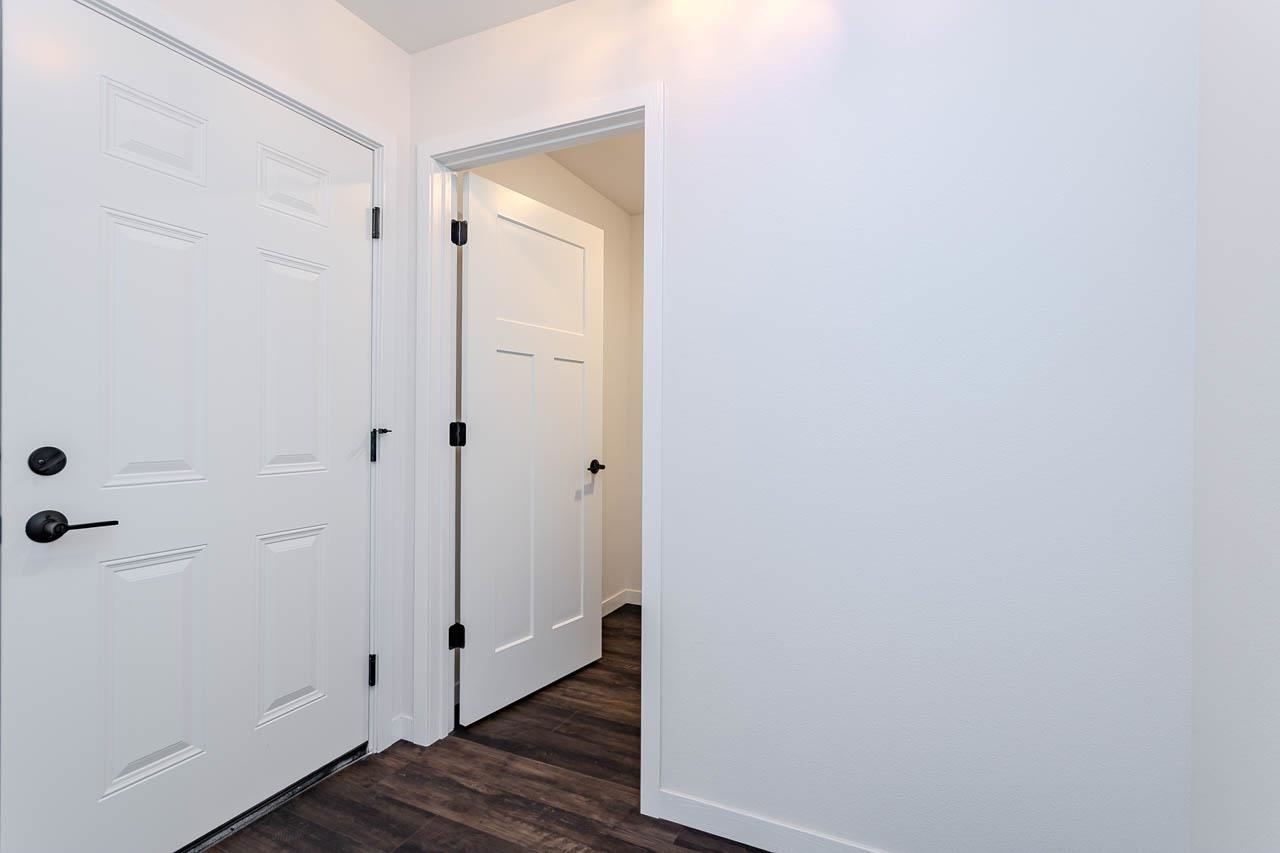 1394 Park Drive Property Photo 4