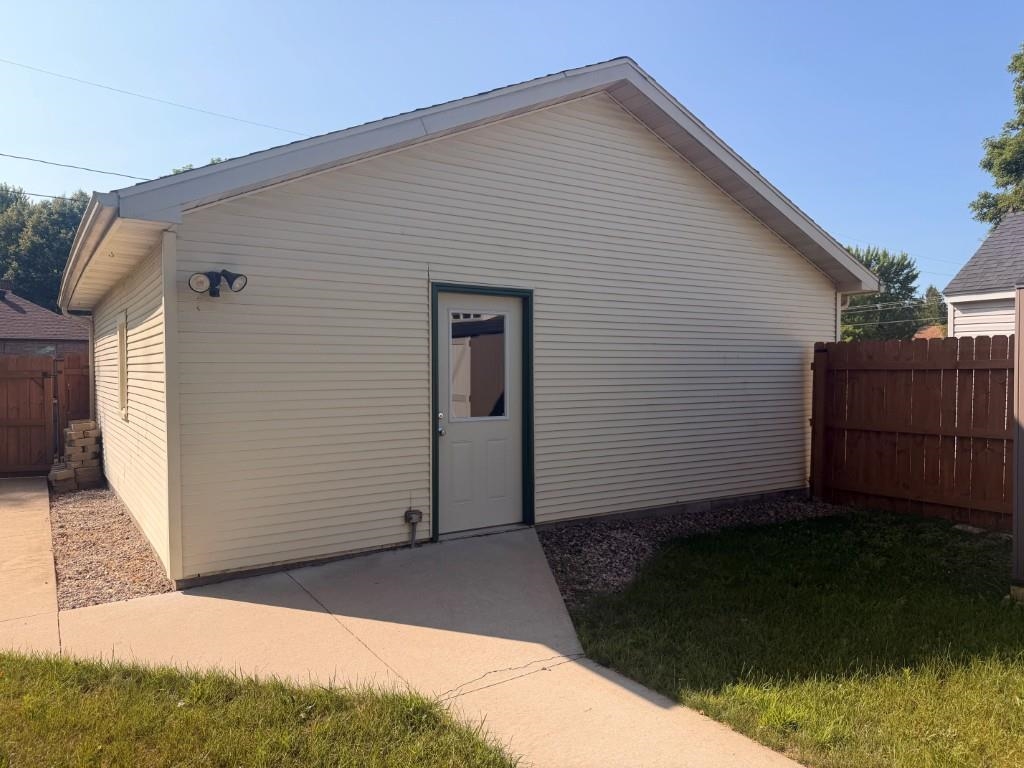 708 7th Street Property Photo 21