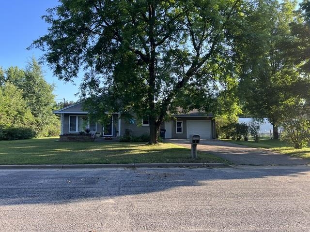 541 Glenwood Heights Property Photo 1