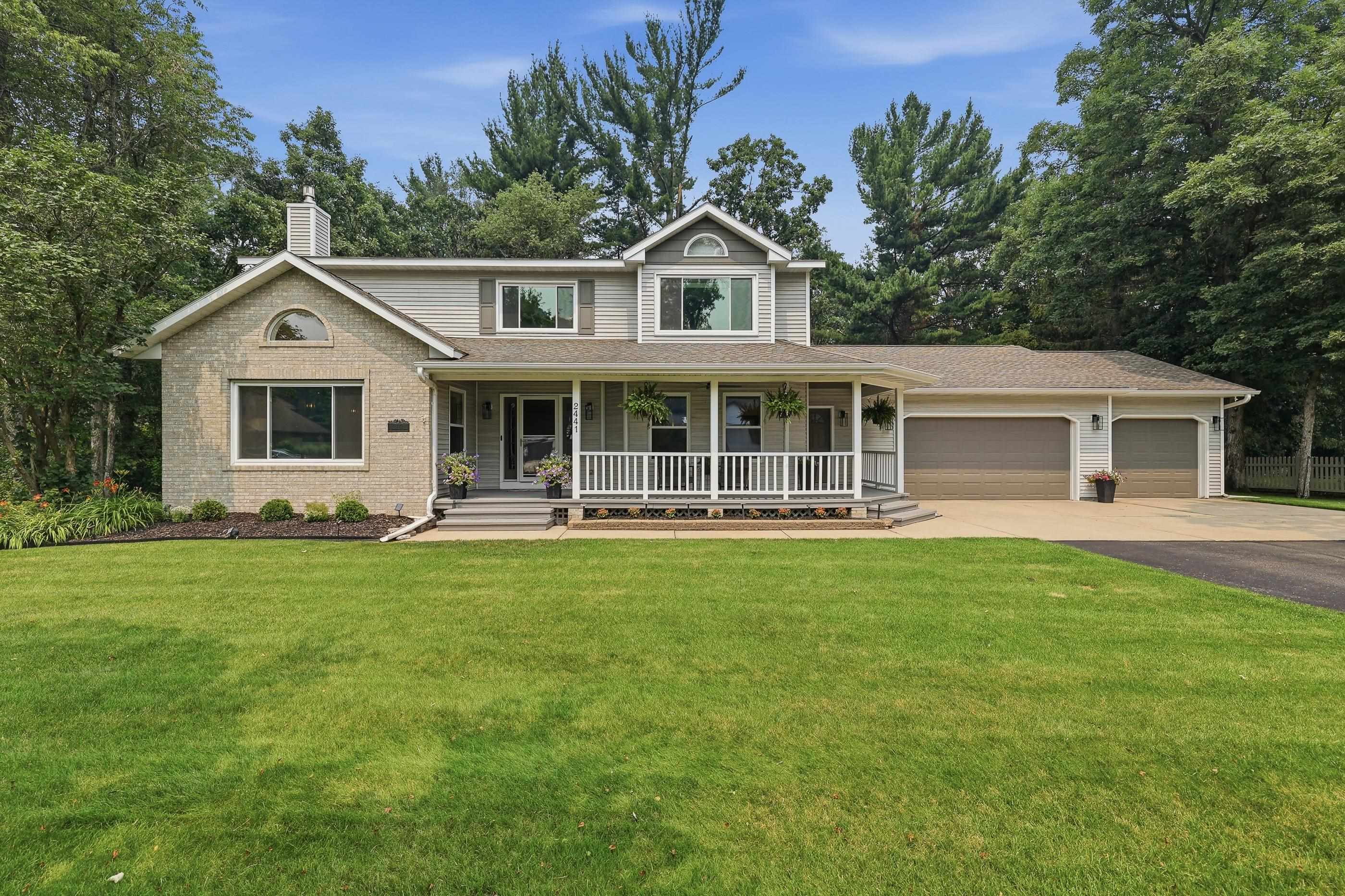 2441 Shadowview Circle Property Photo 4