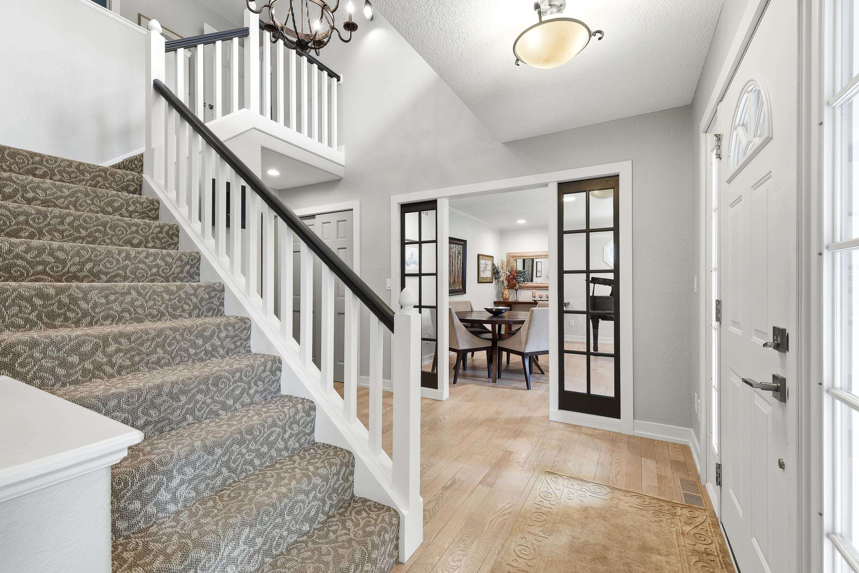 2441 Shadowview Circle Property Photo 8
