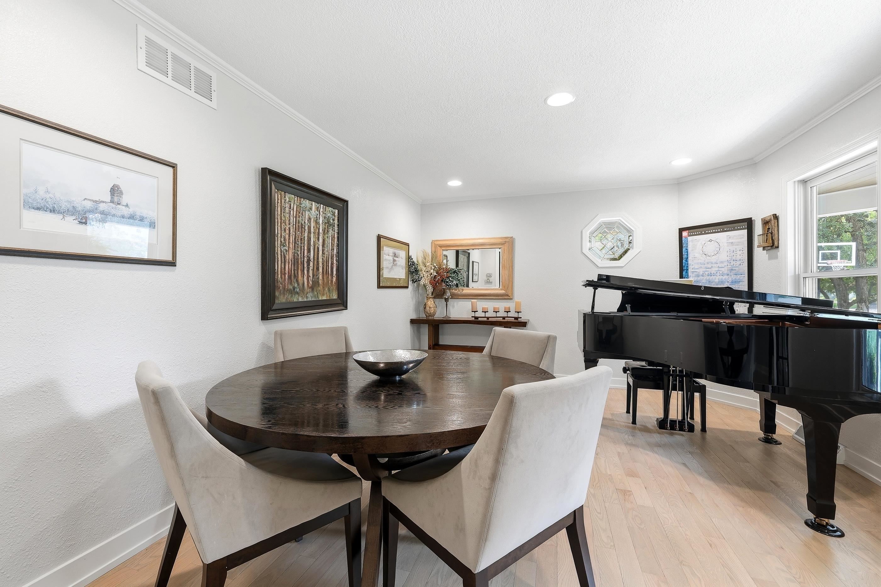 2441 Shadowview Circle Property Photo 10