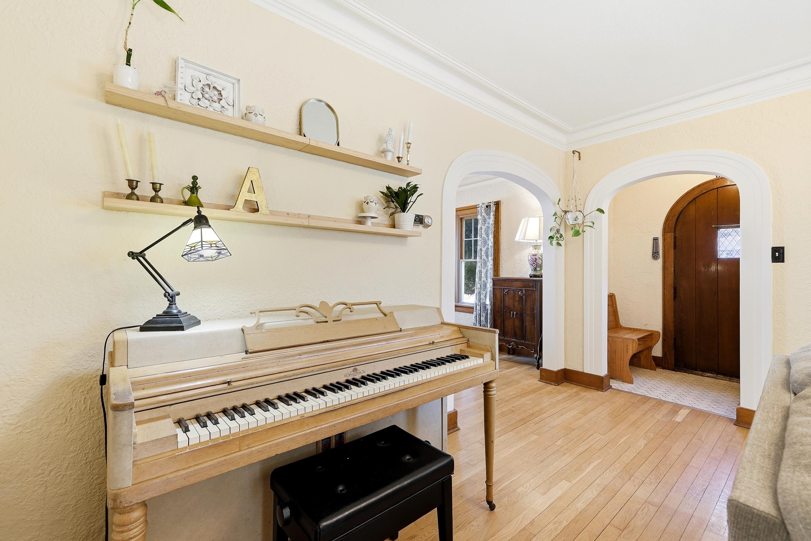 1217 Franklin Street Property Photo 11