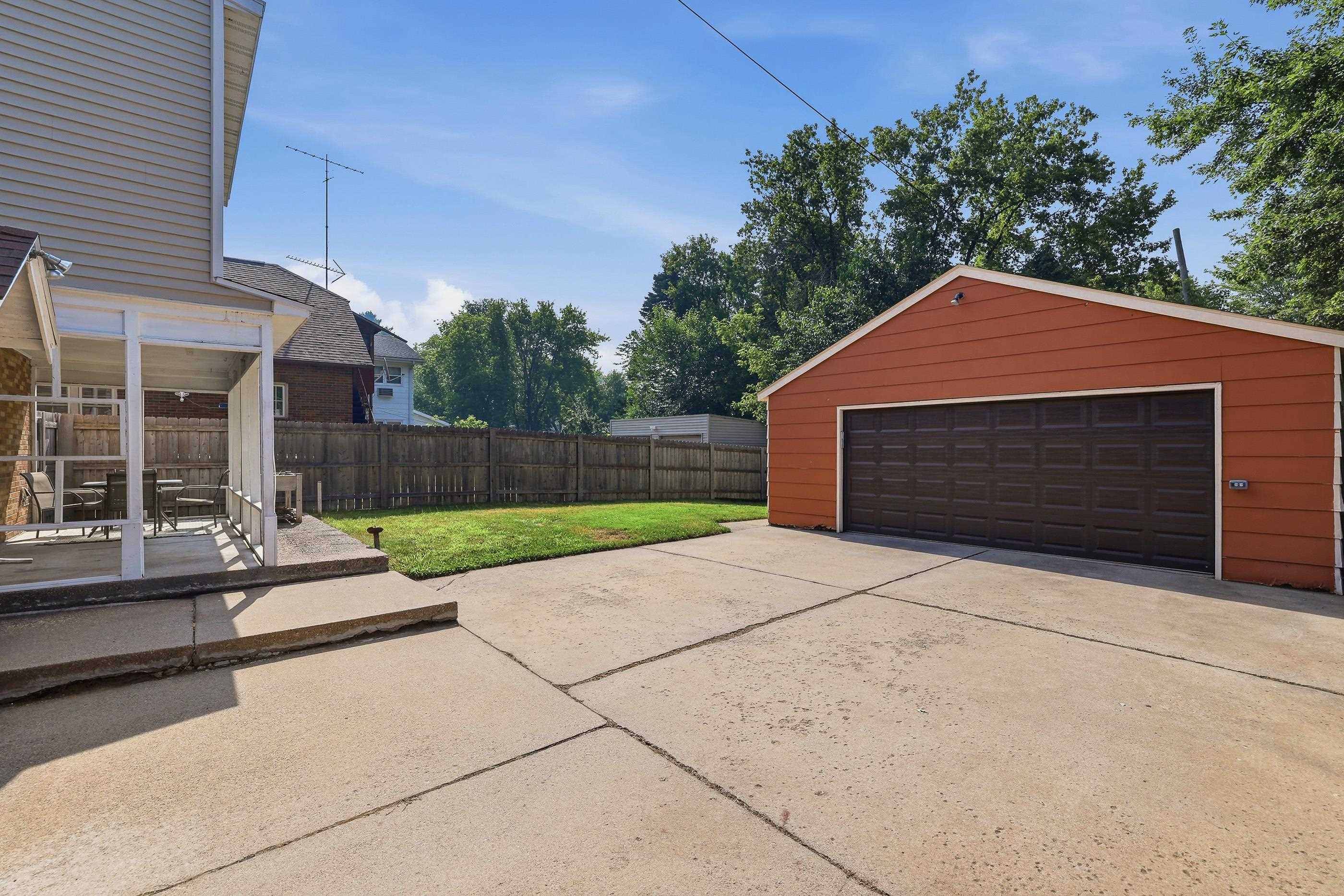 1217 Franklin Street Property Photo 48