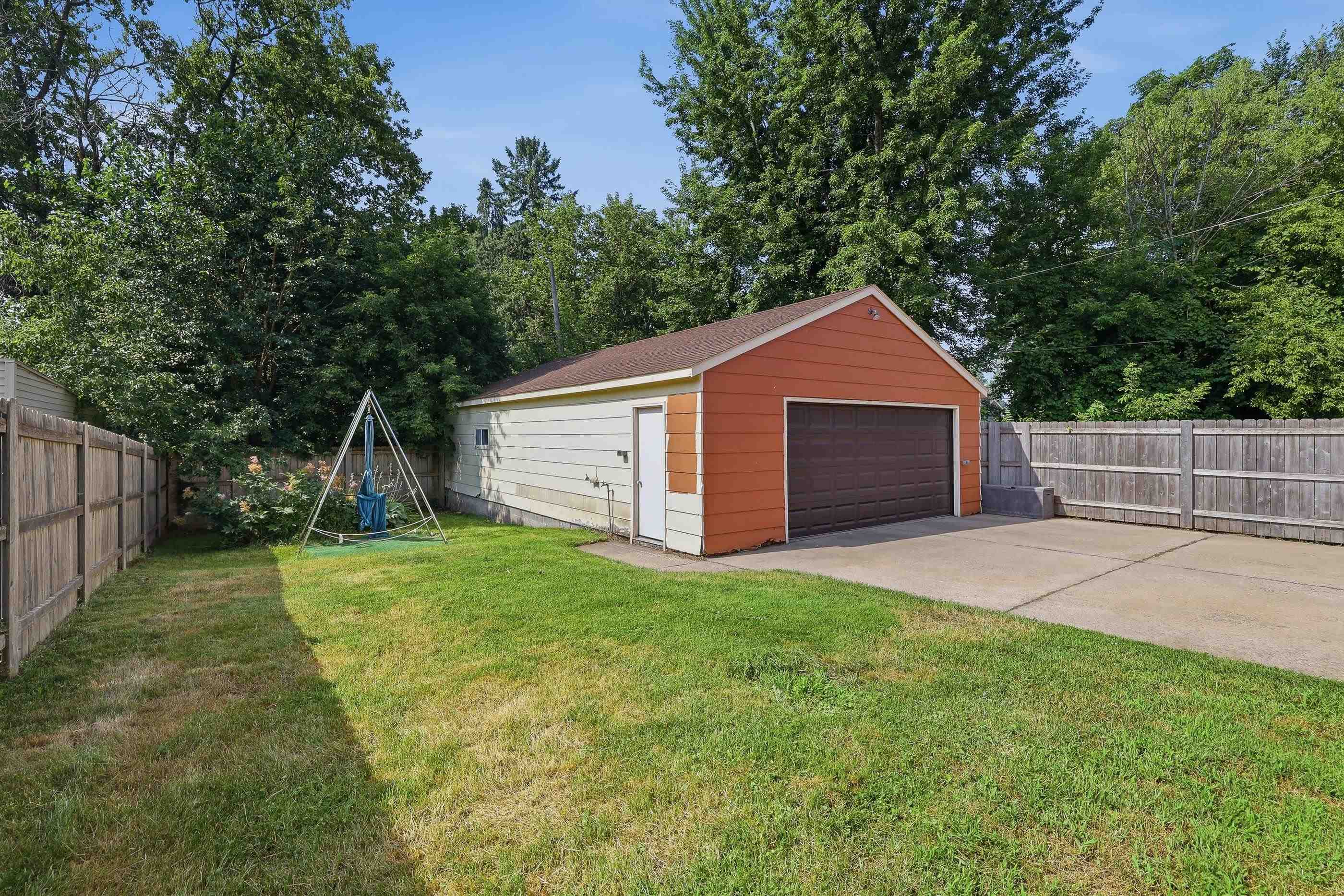 1217 Franklin Street Property Photo 53