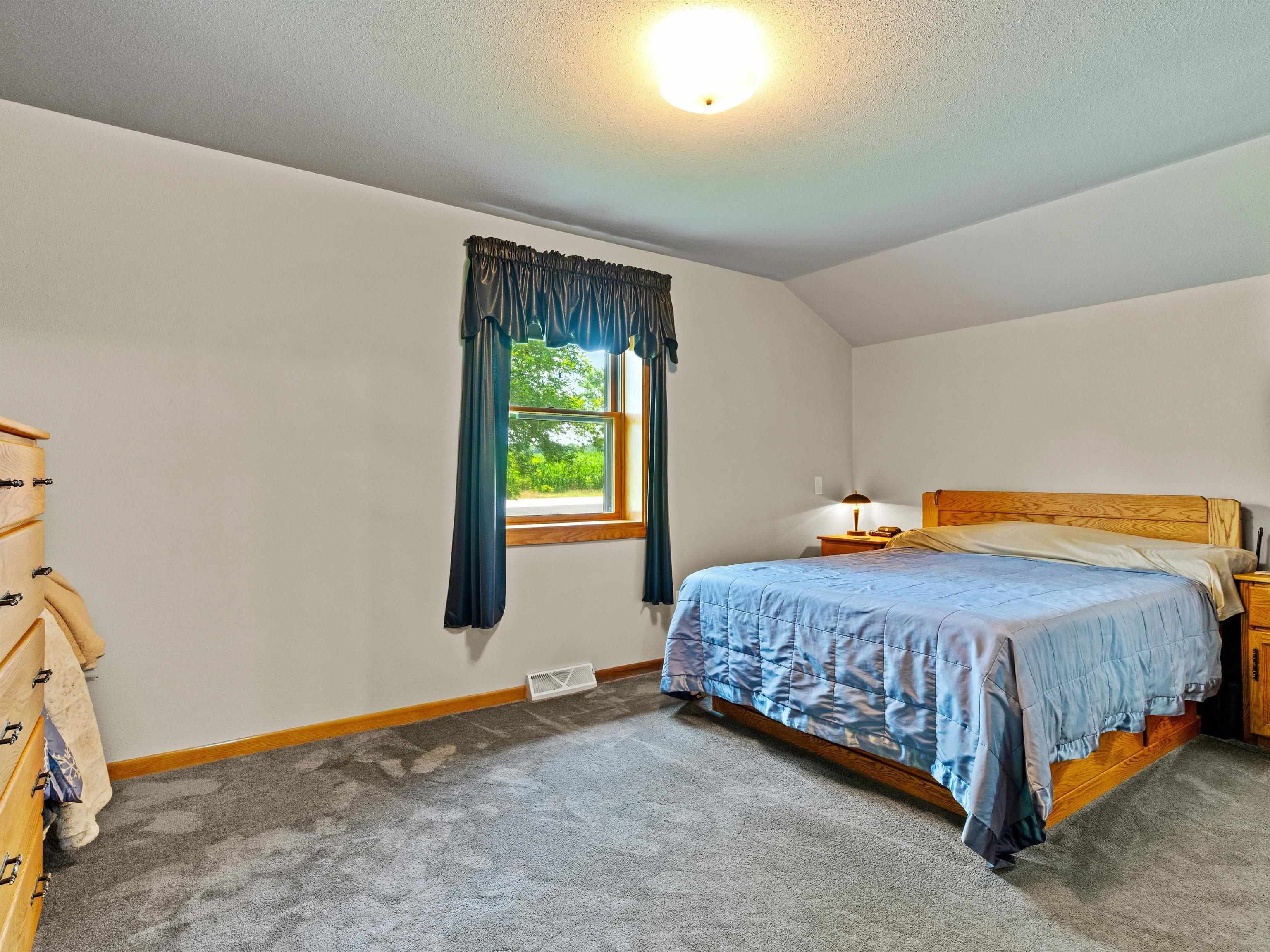 7590 County Road Y Property Photo 23