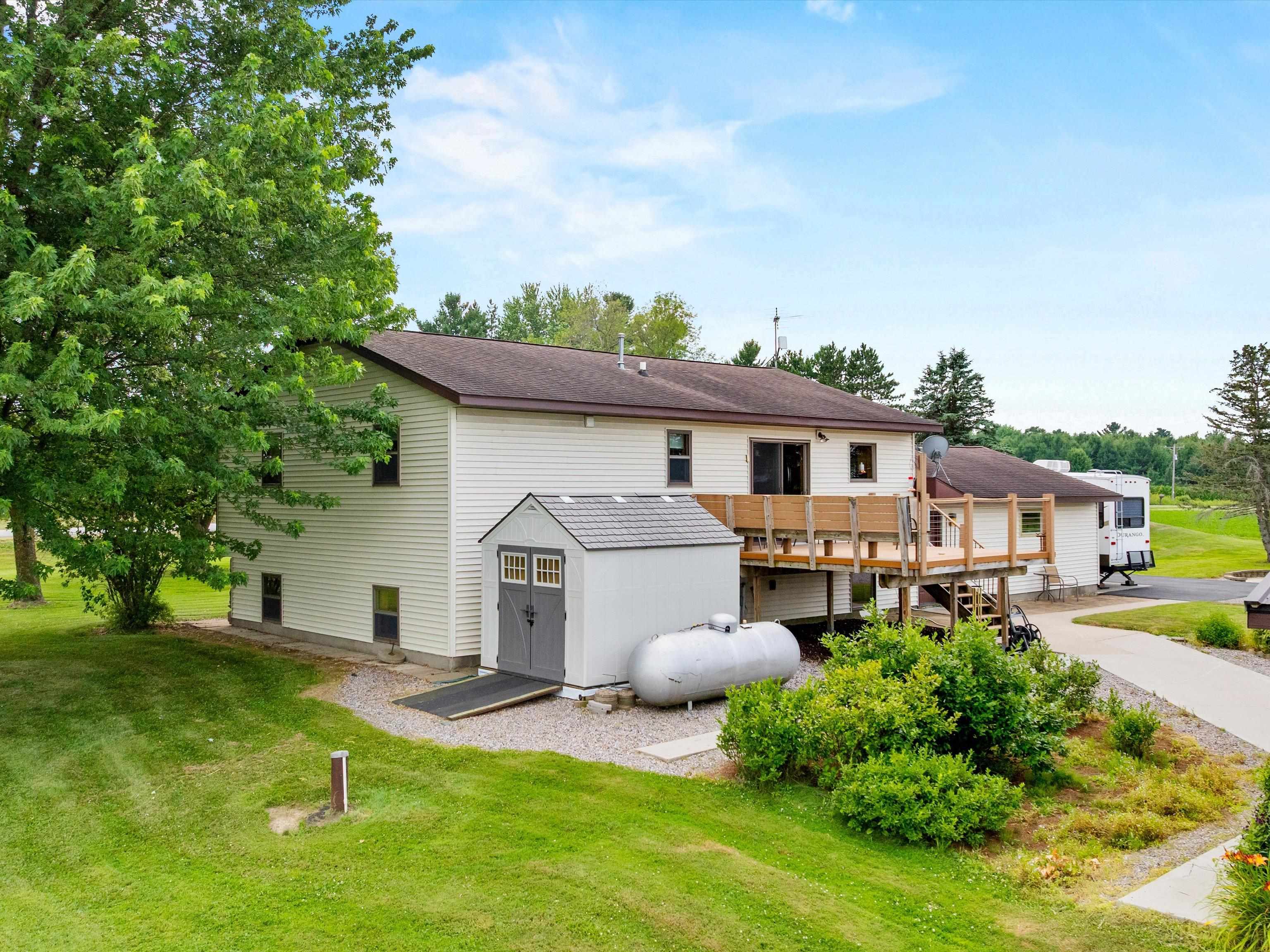 7590 County Road Y Property Photo 40