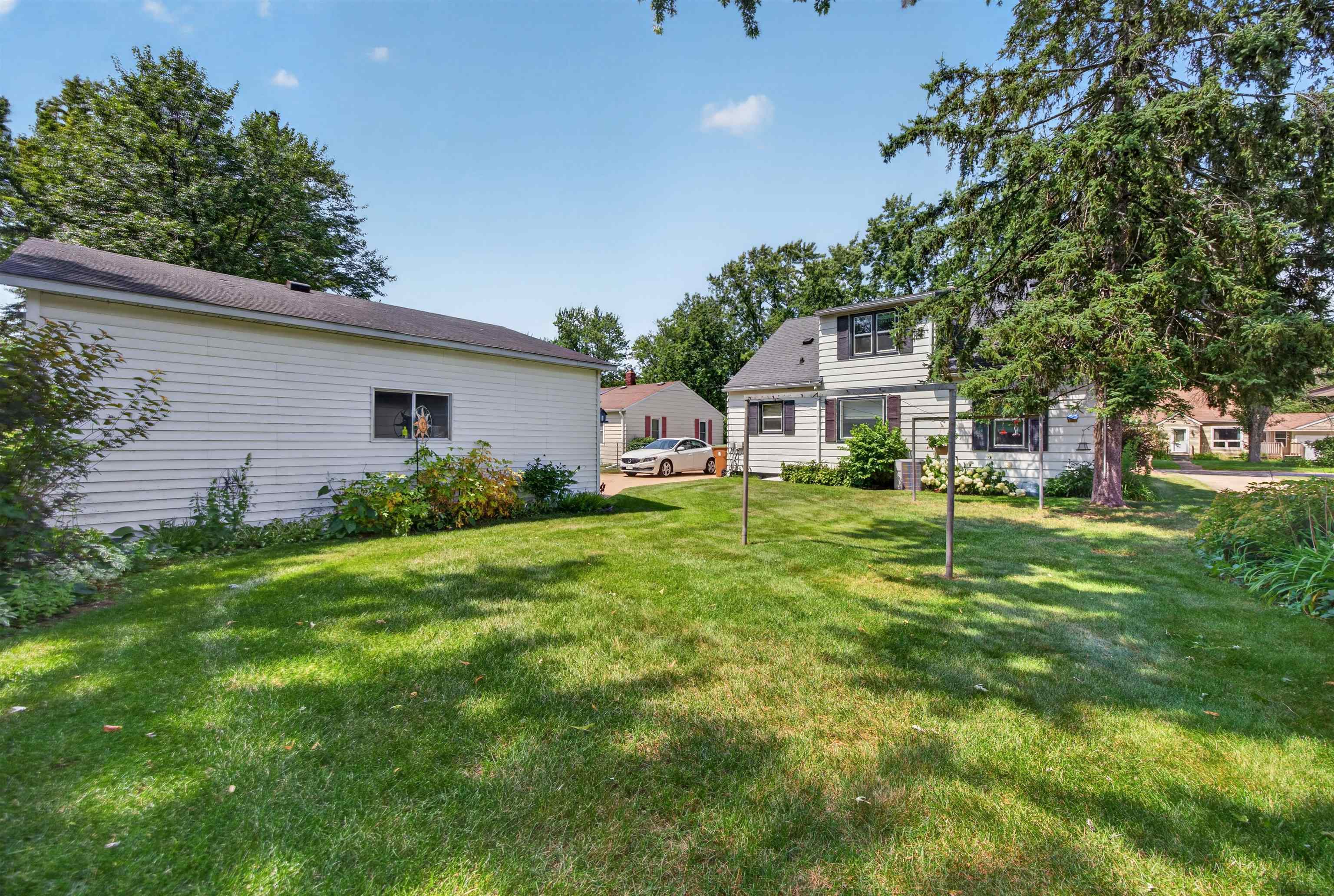 2425 Simonis Street Property Photo 36