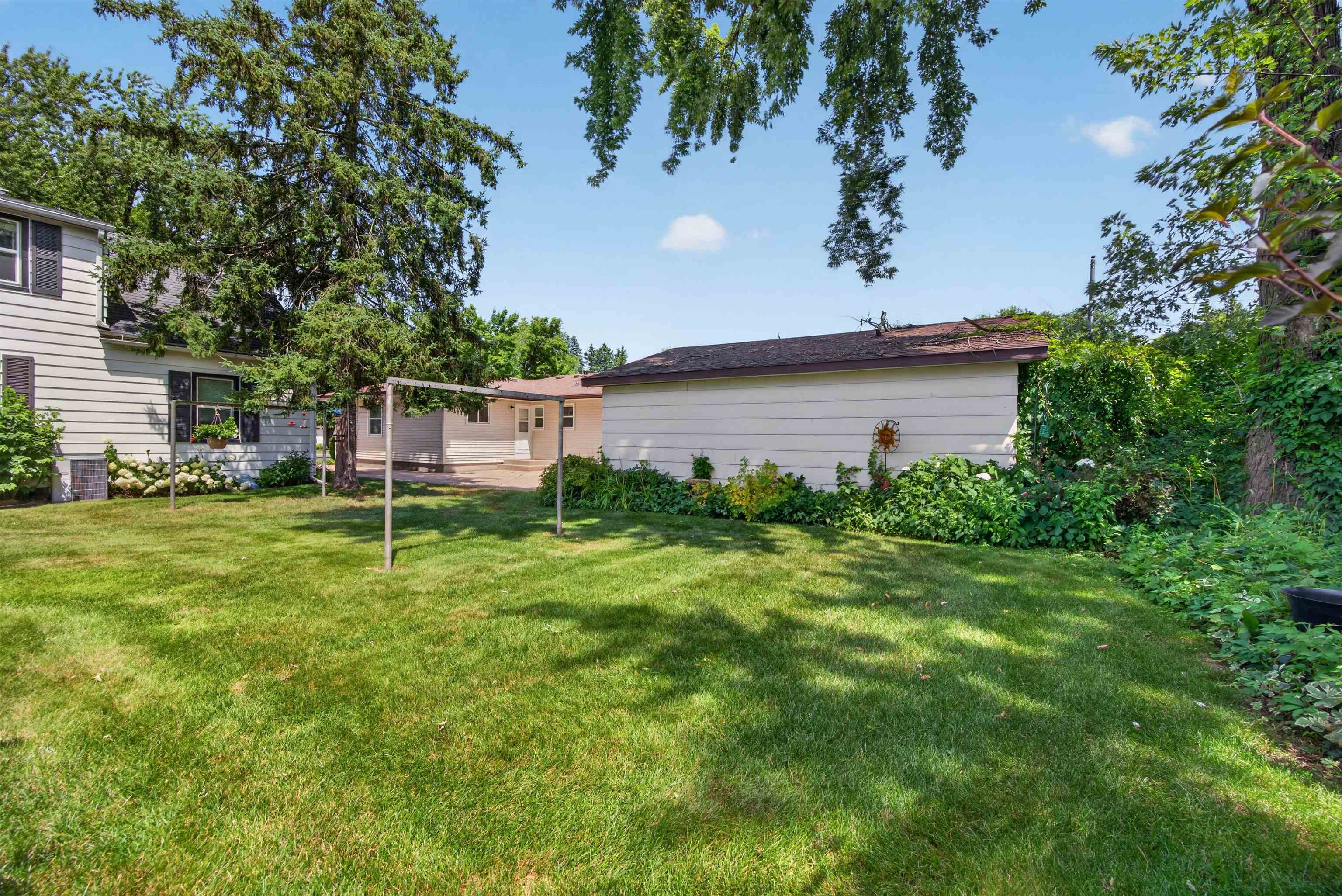 2425 Simonis Street Property Photo 37