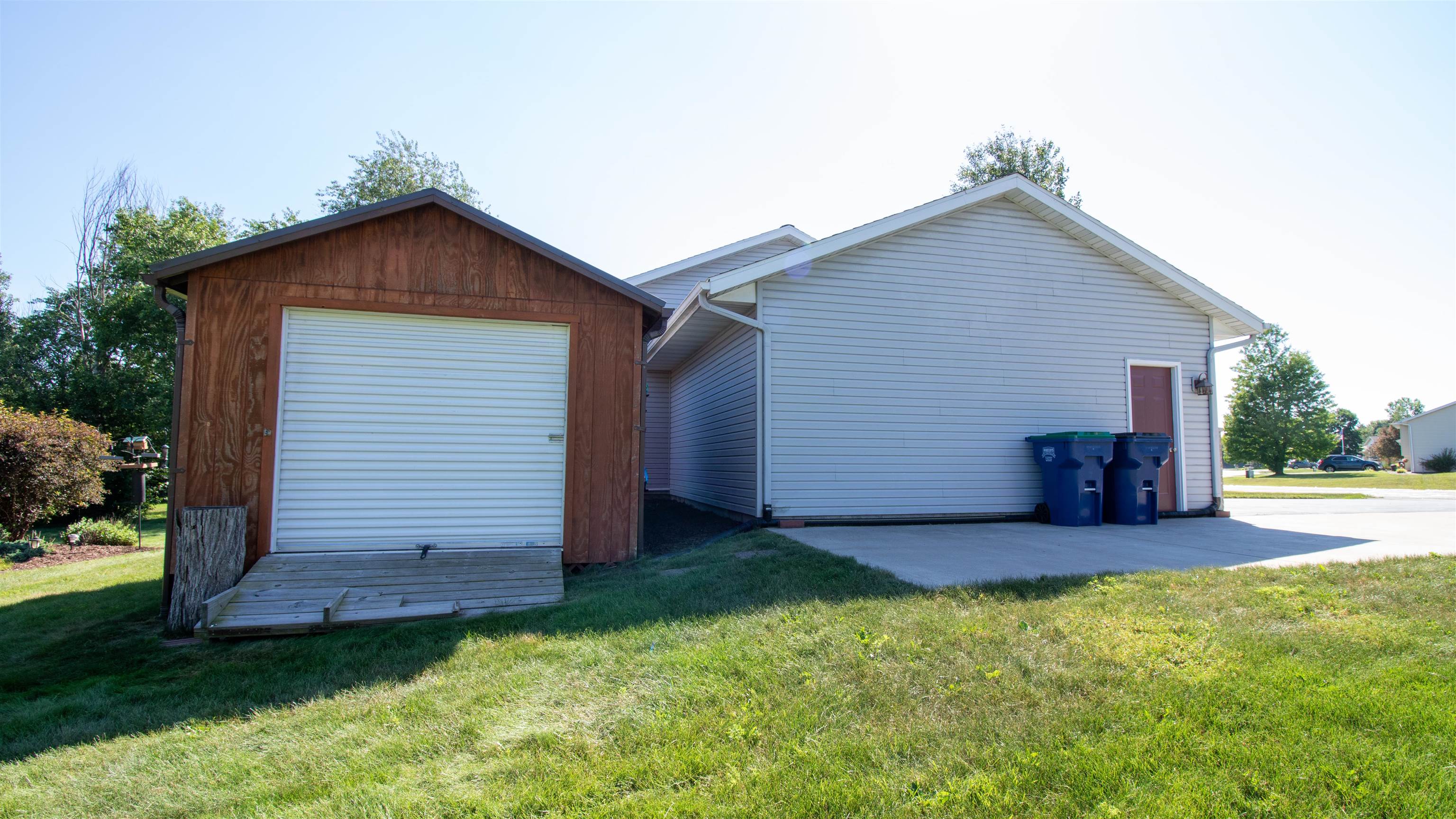 9407 Meadow Creek Lane Property Photo 34