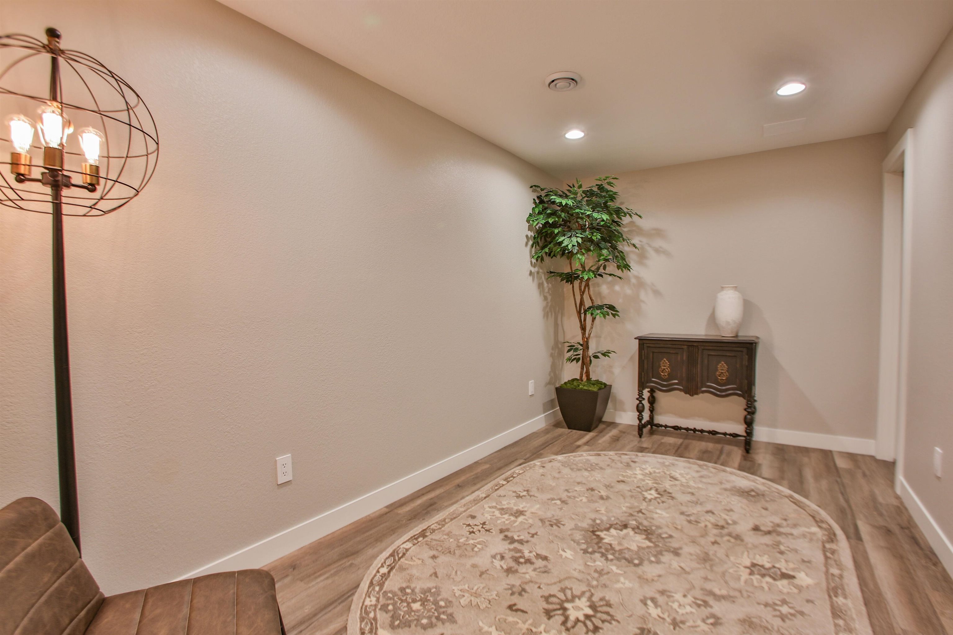 116 S 68th Avenue Property Photo 43