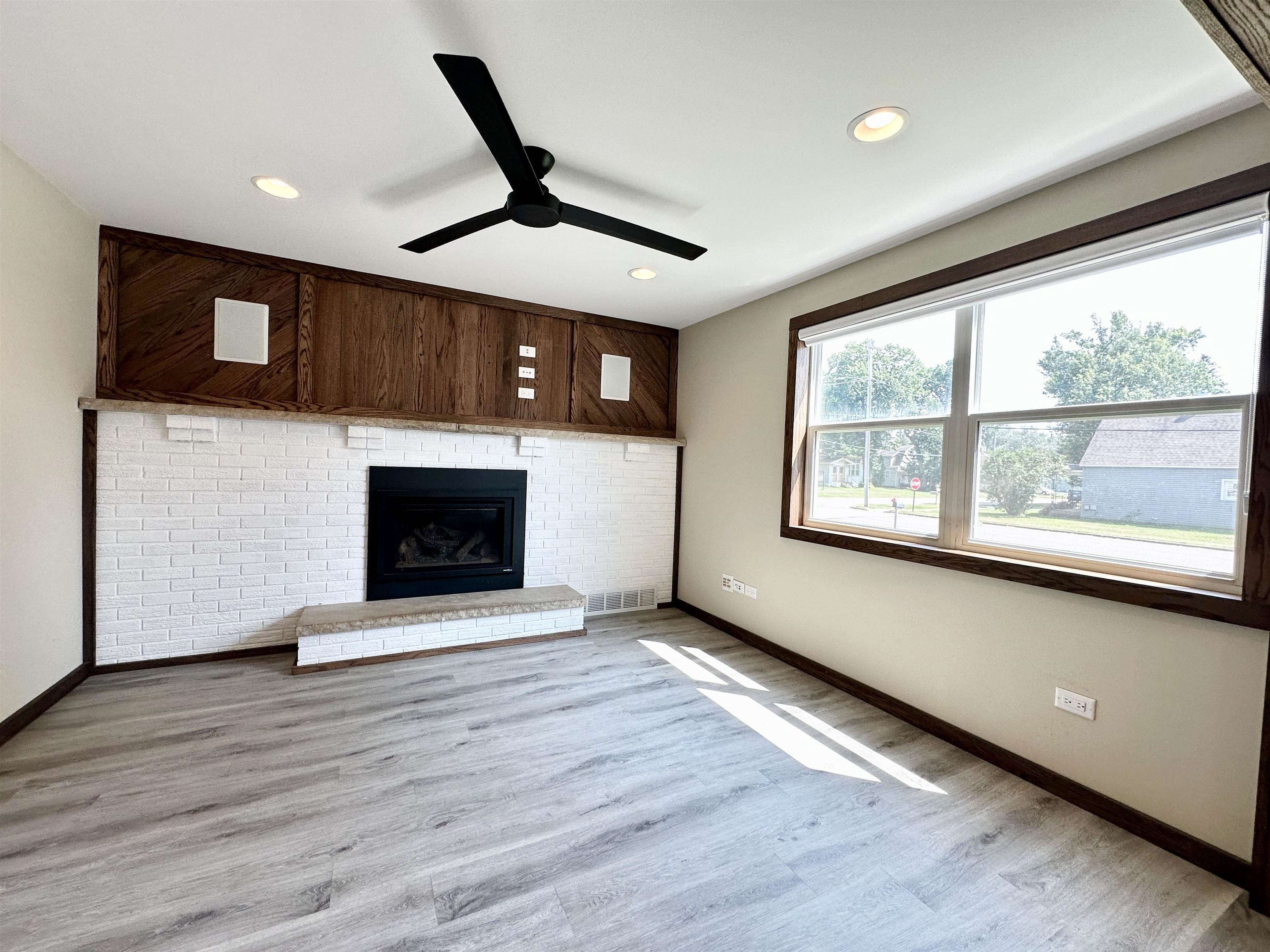 804 North Avenue Property Photo 5