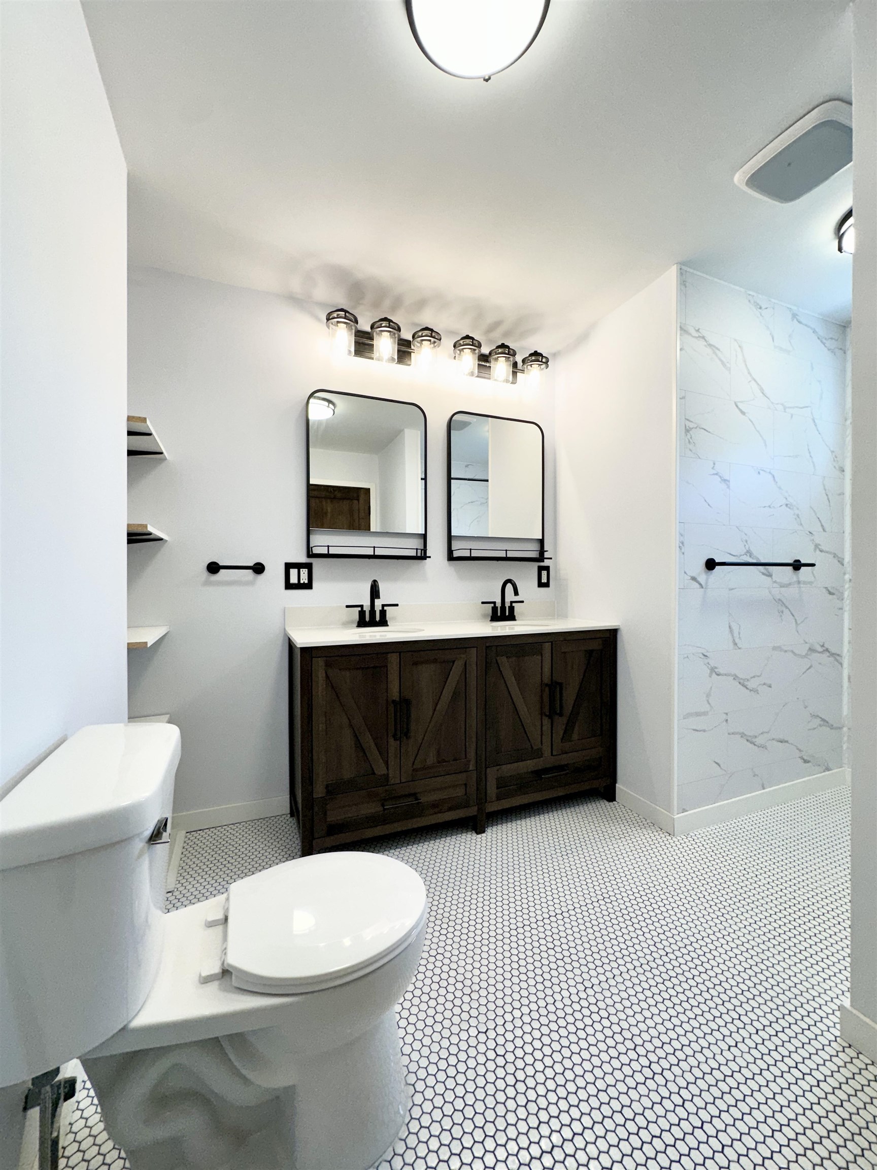 804 North Avenue Property Photo 17