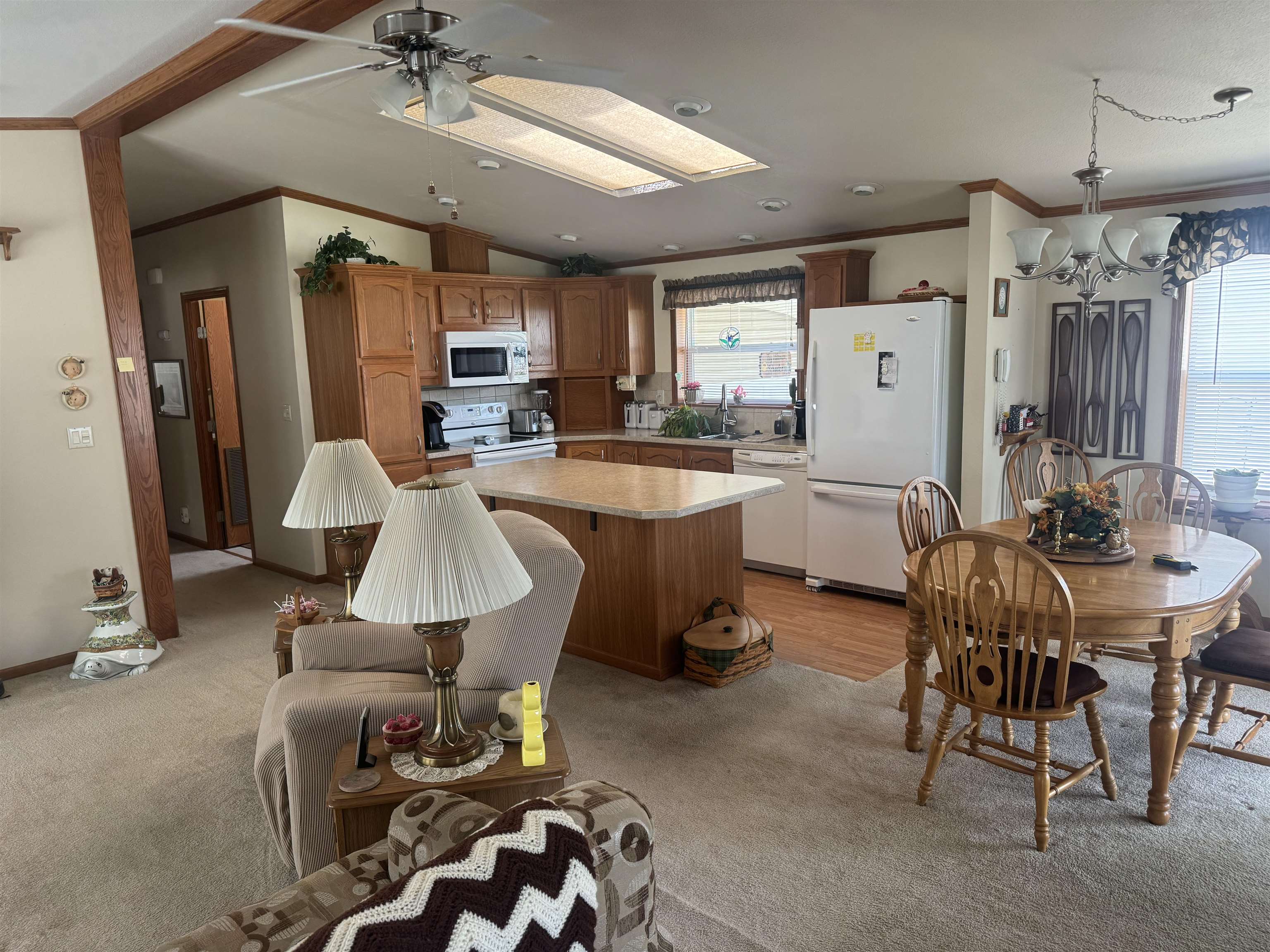 8311 S State Highway 13 Property Photo 6