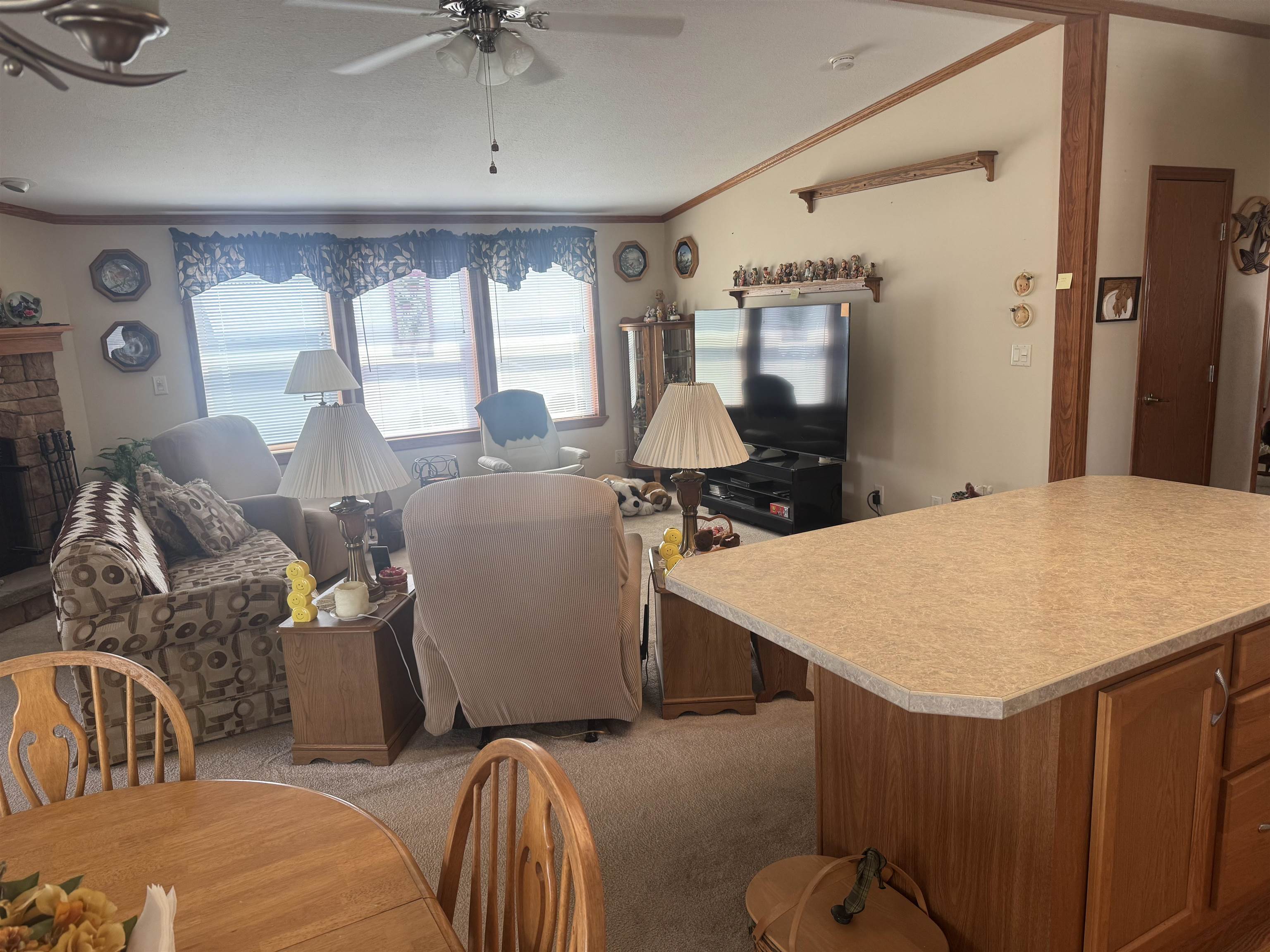8311 S State Highway 13 Property Photo 9