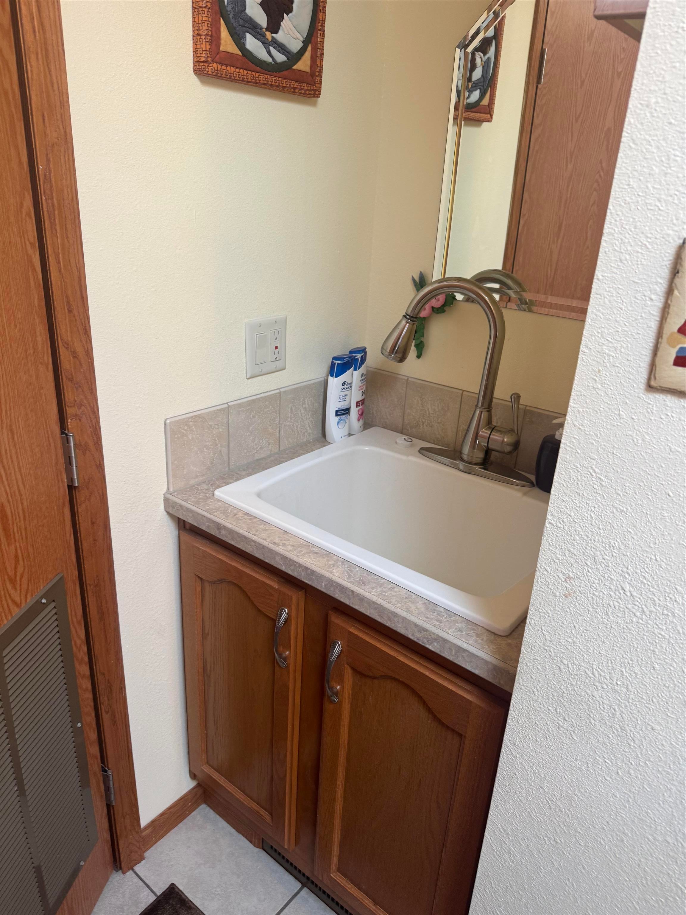 8311 S State Highway 13 Property Photo 13