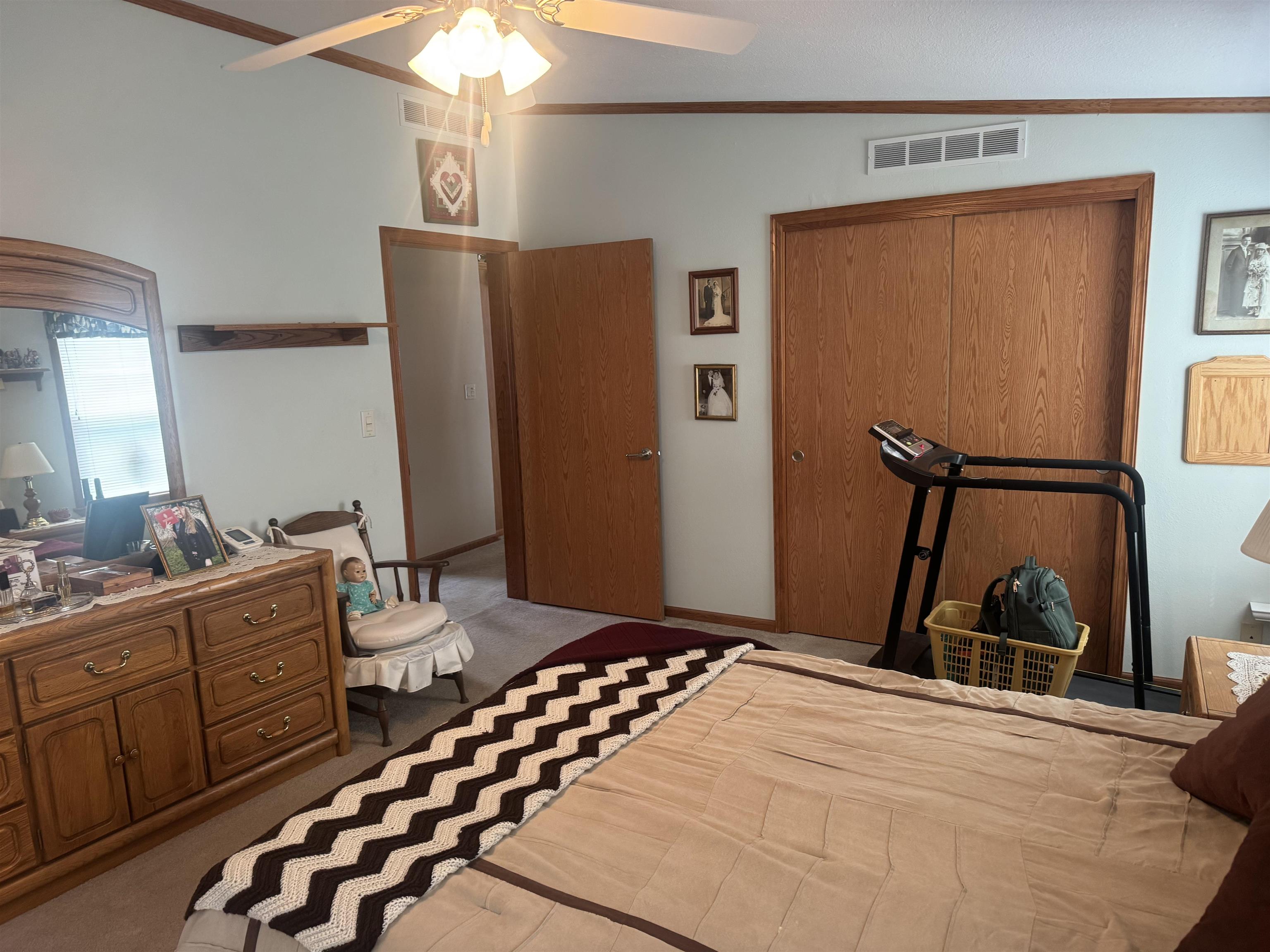 8311 S State Highway 13 Property Photo 21