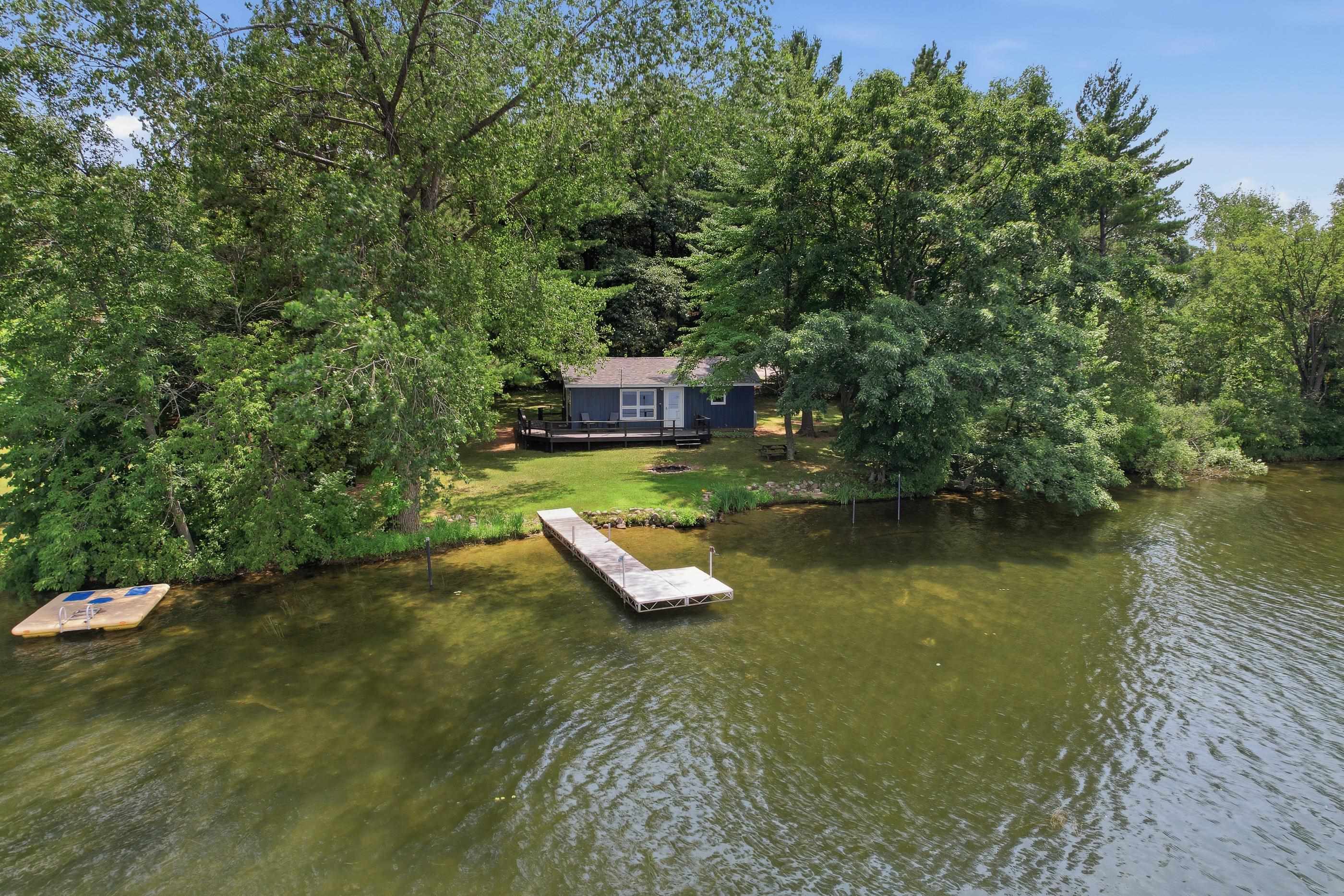 169818 Waters Edge Drive Property Photo 3