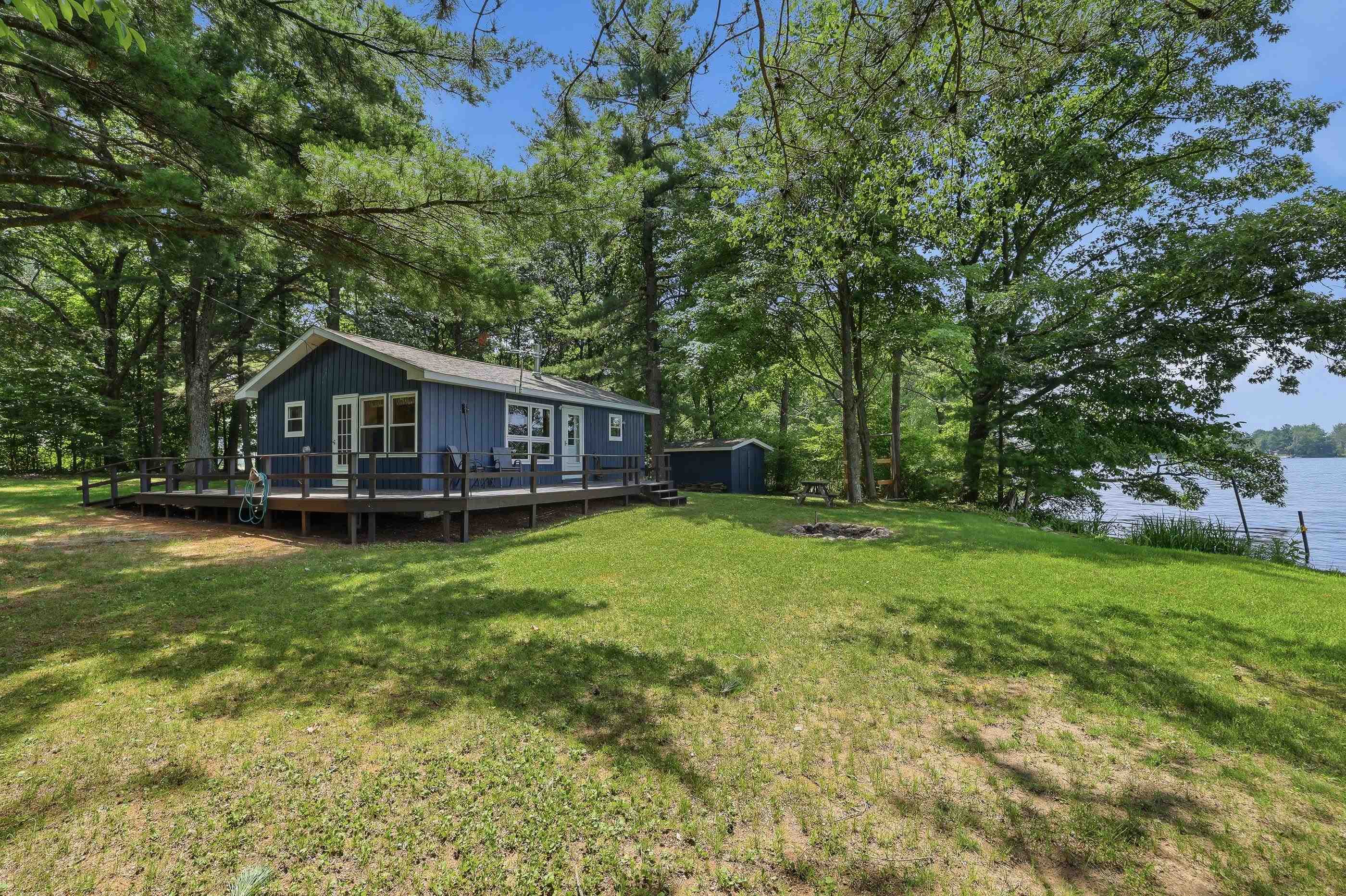 169818 Waters Edge Drive Property Photo 5