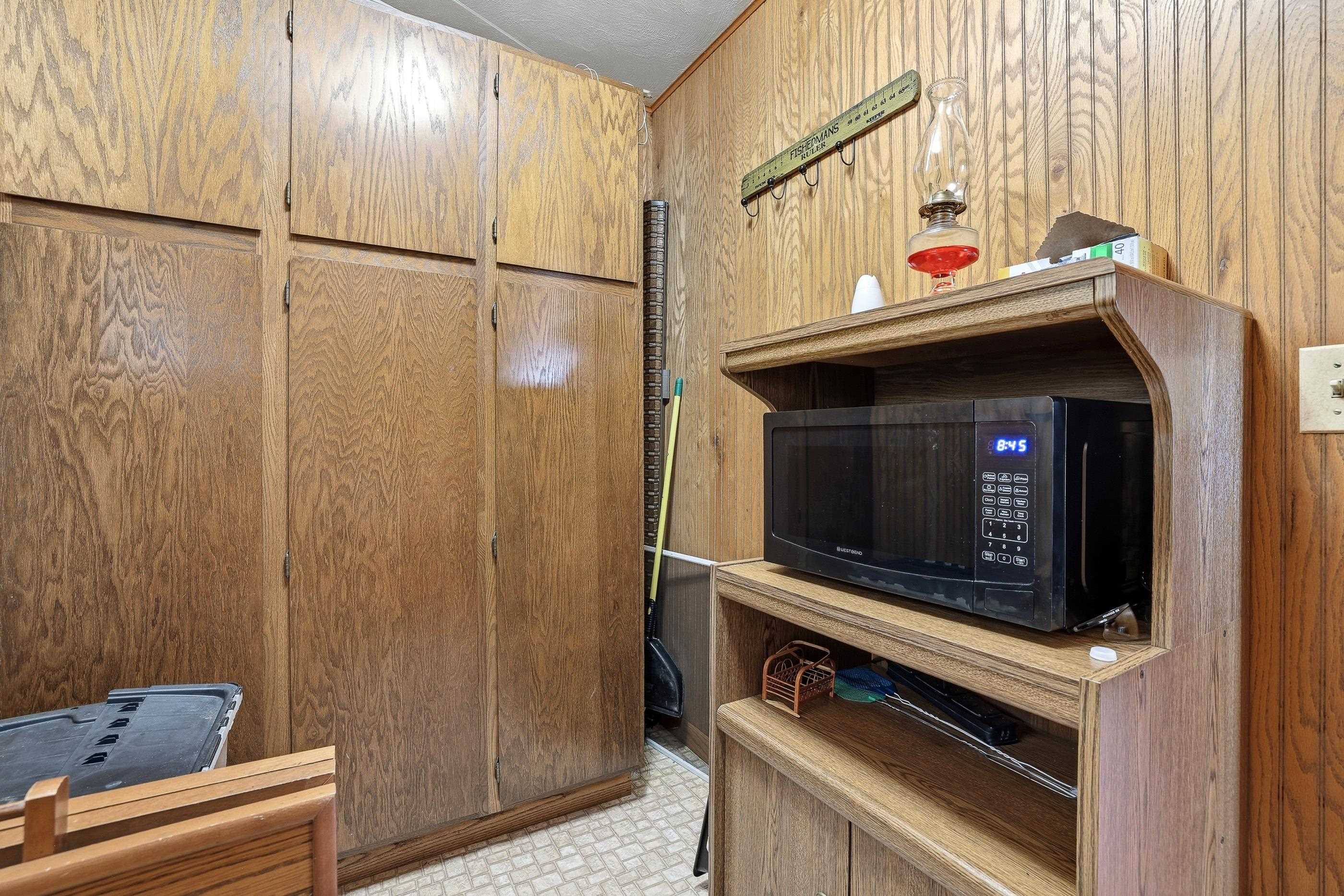 169818 Waters Edge Drive Property Photo 42