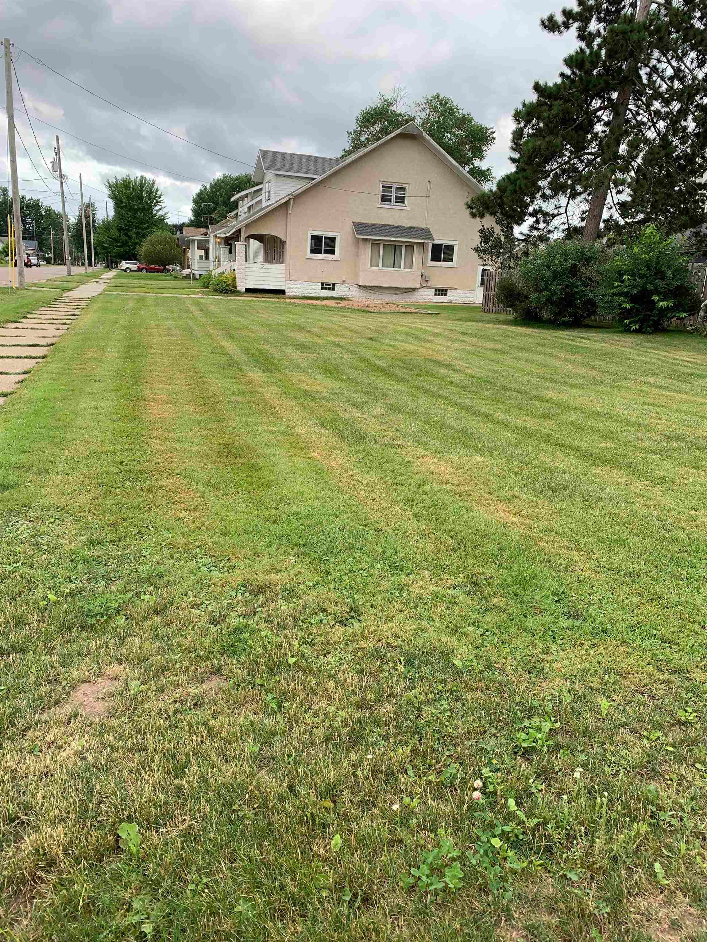 1012 7th Avenue Property Photo 2