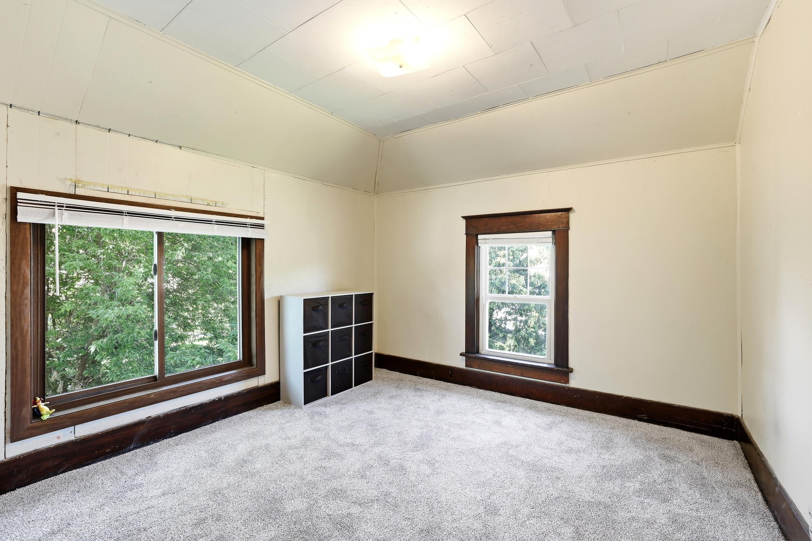 1632 Division Street Property Photo 34
