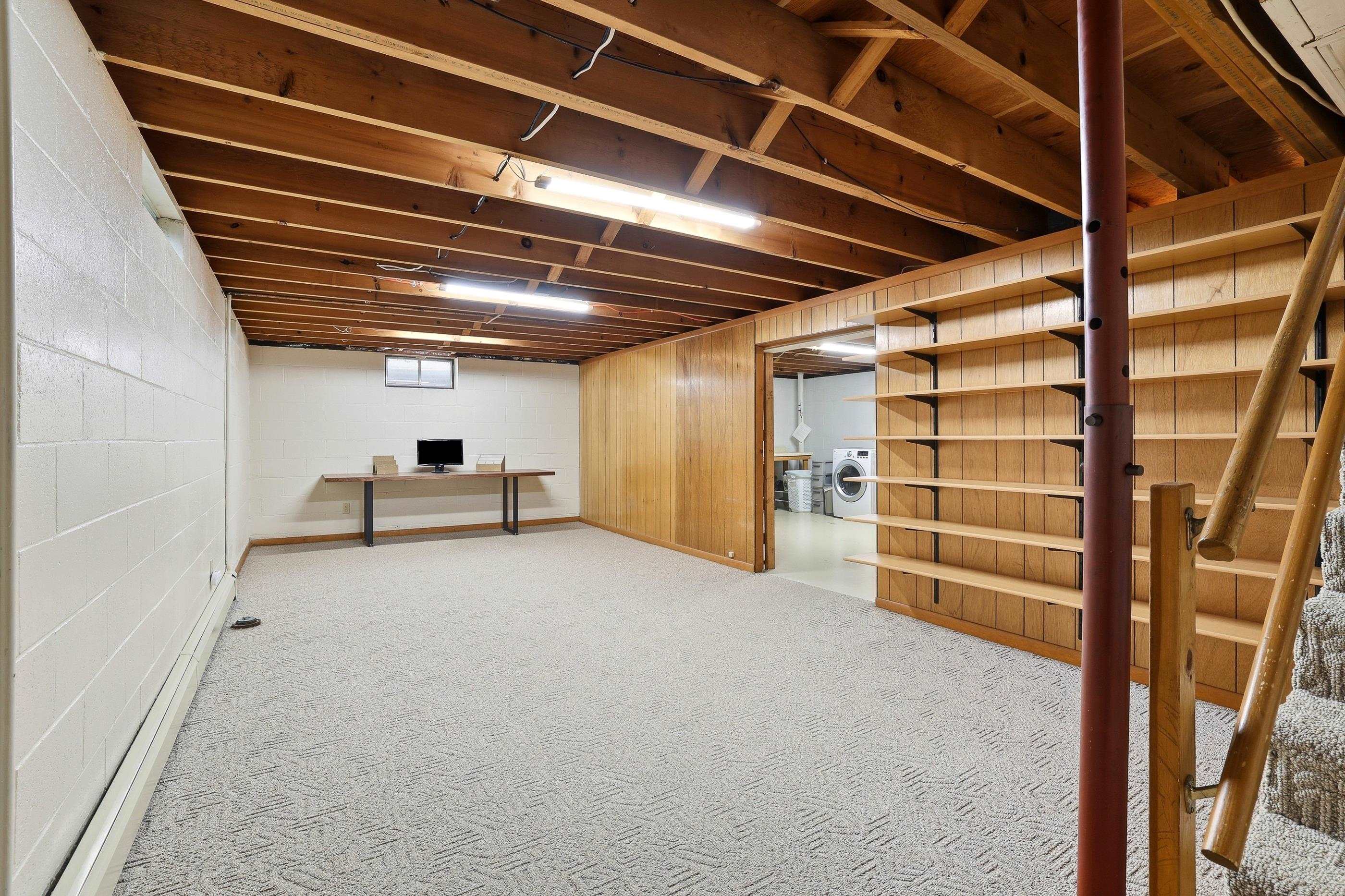 703 Sunset Avenue Property Photo 44