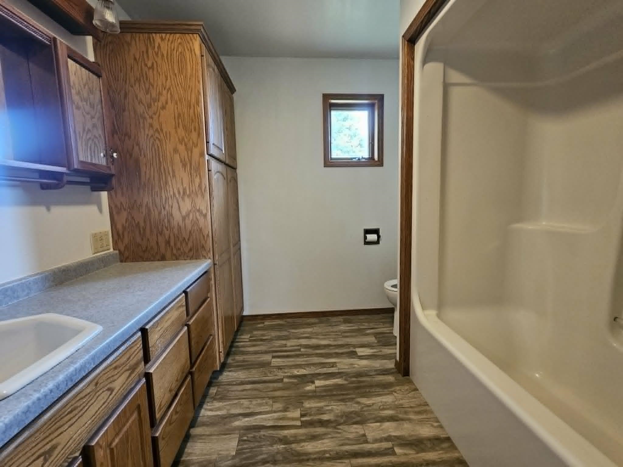 10619 Hilgart Avenue Property Photo 9