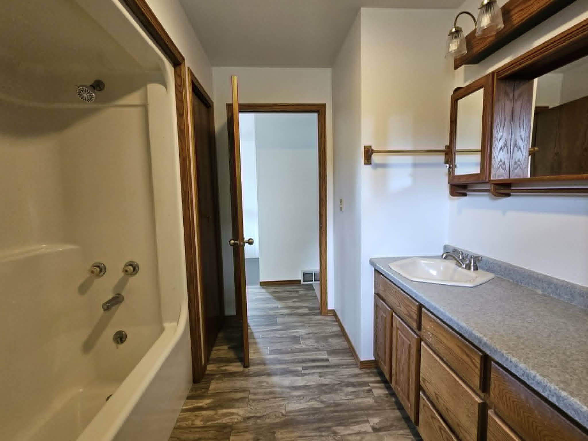 10619 Hilgart Avenue Property Photo 10