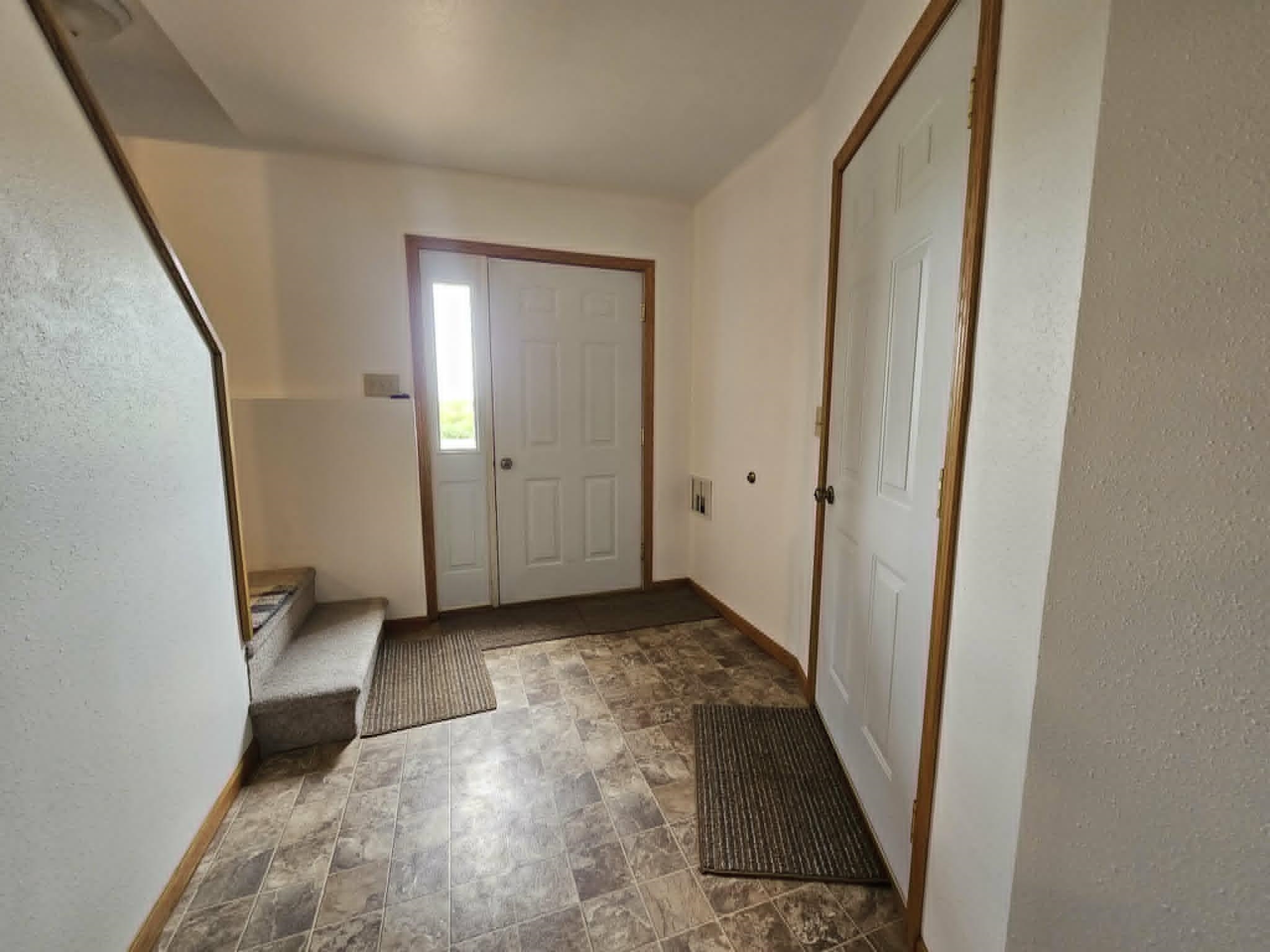 10619 Hilgart Avenue Property Photo 14