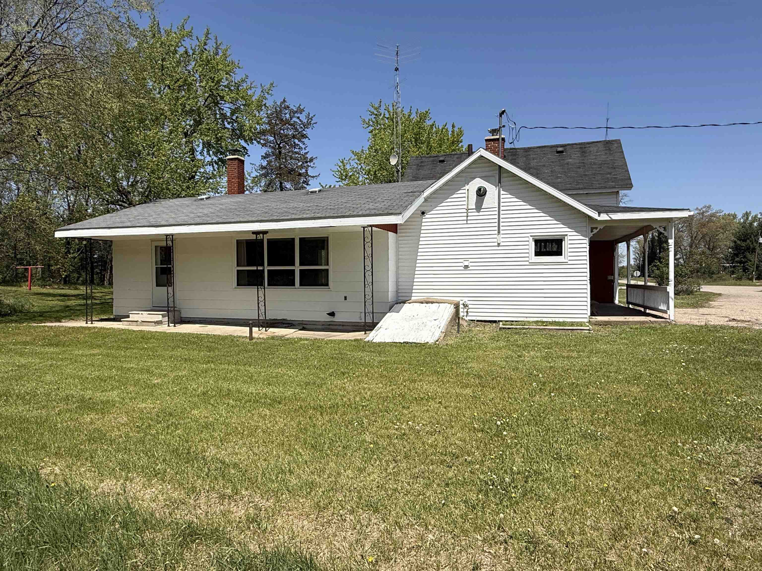 1751 Buttercup Avenue Property Photo 32