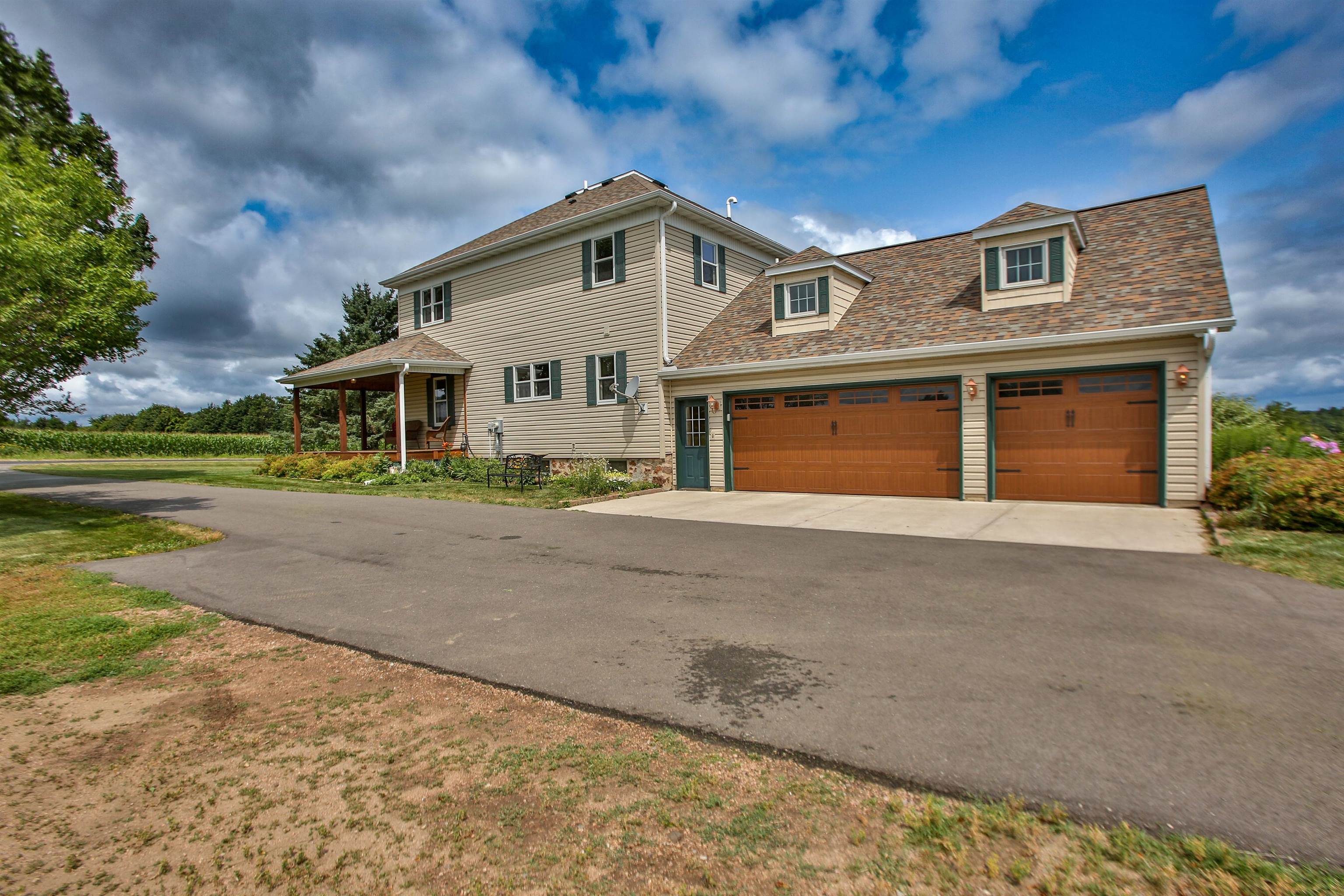 233765 Fire Station Road Property Photo 2