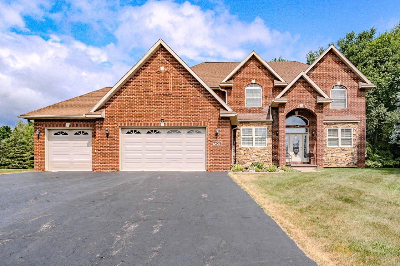 7208 EXECUTIVE COURT Property Photo 1