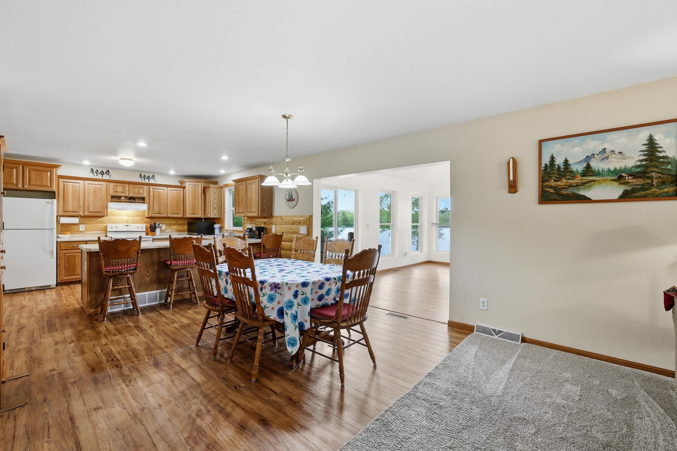3317 Della Street Property Photo 17
