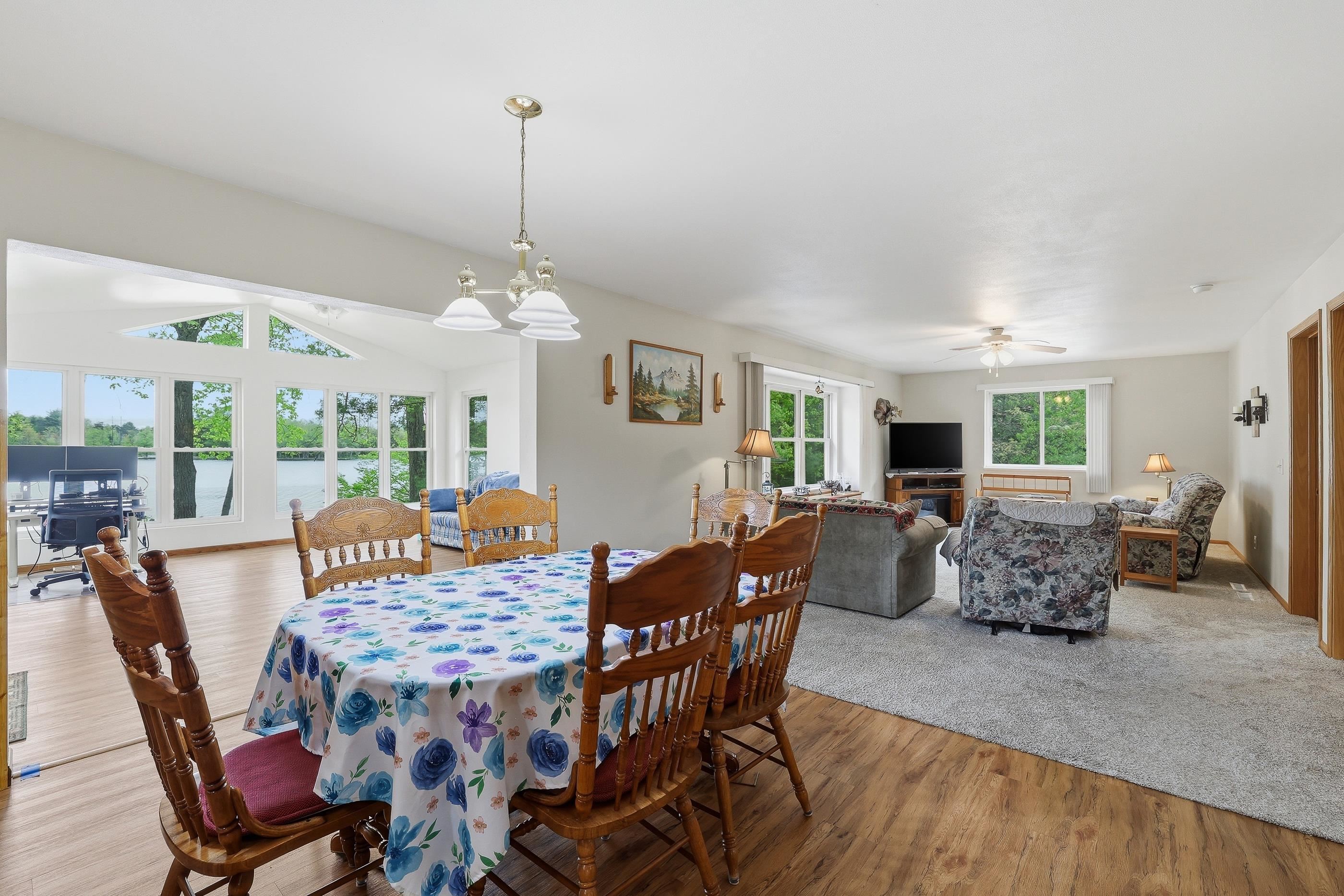 3317 Della Street Property Photo 18