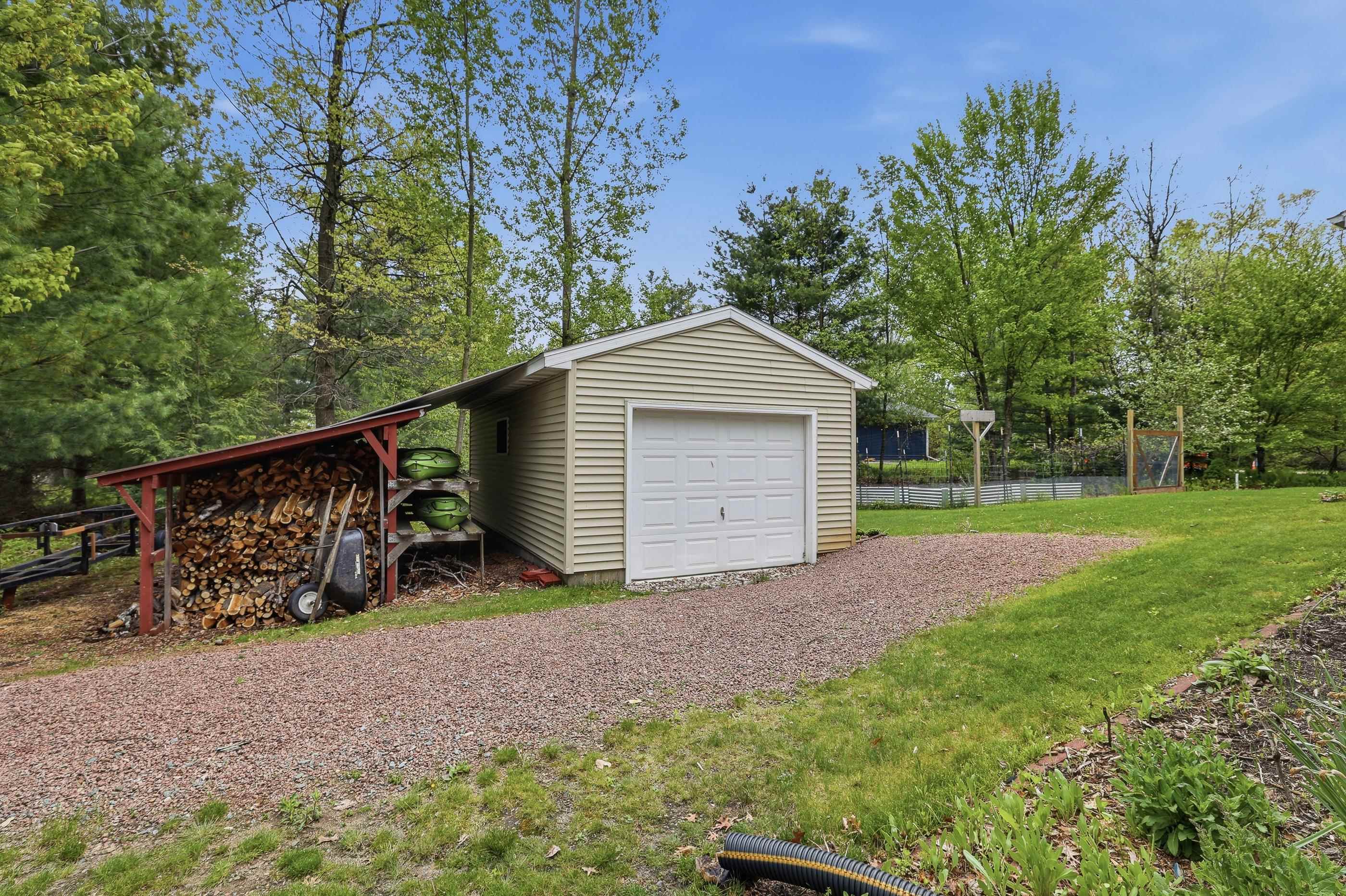 3317 Della Street Property Photo 53
