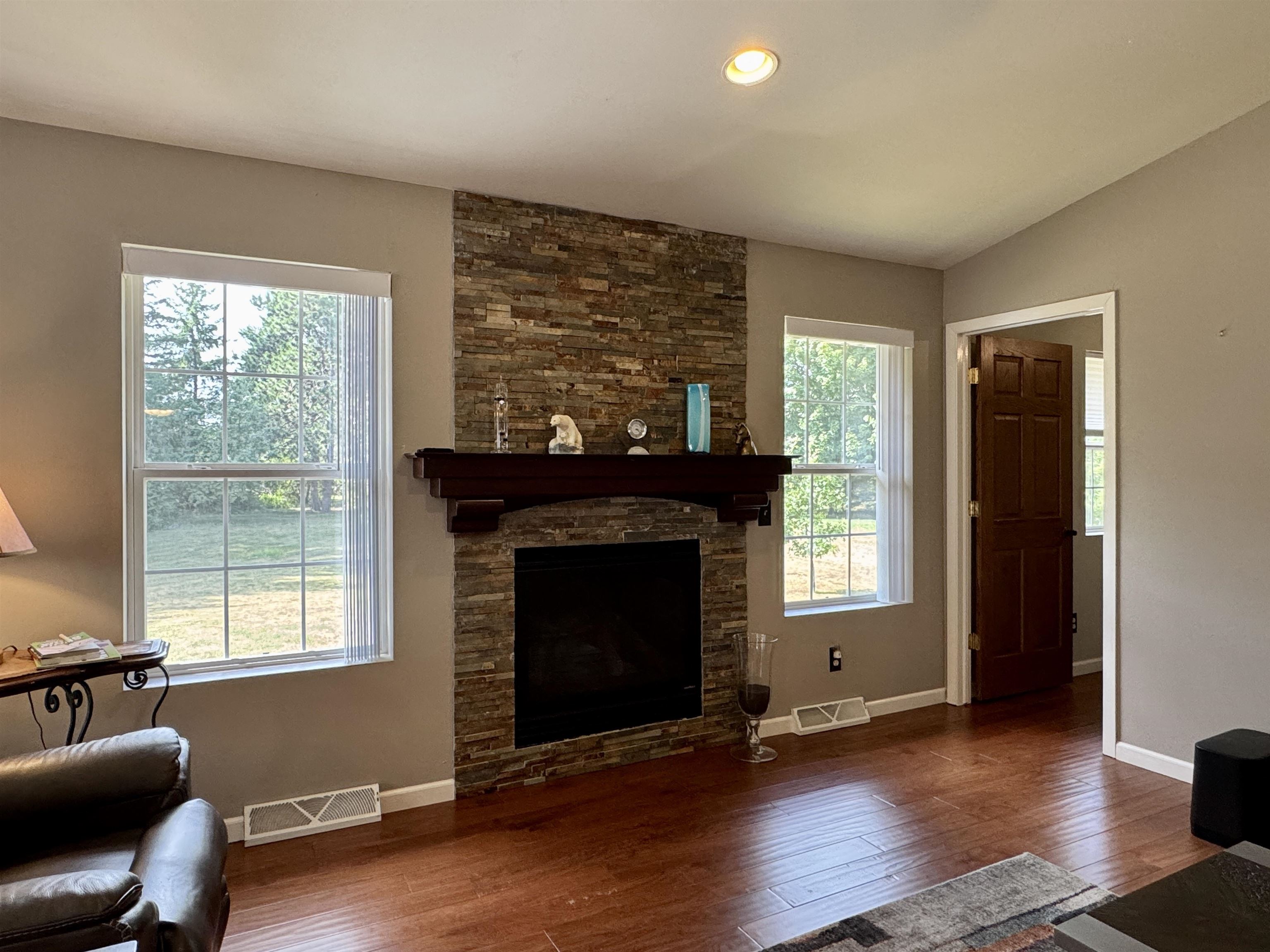 1862 Mike Lane Property Photo 5