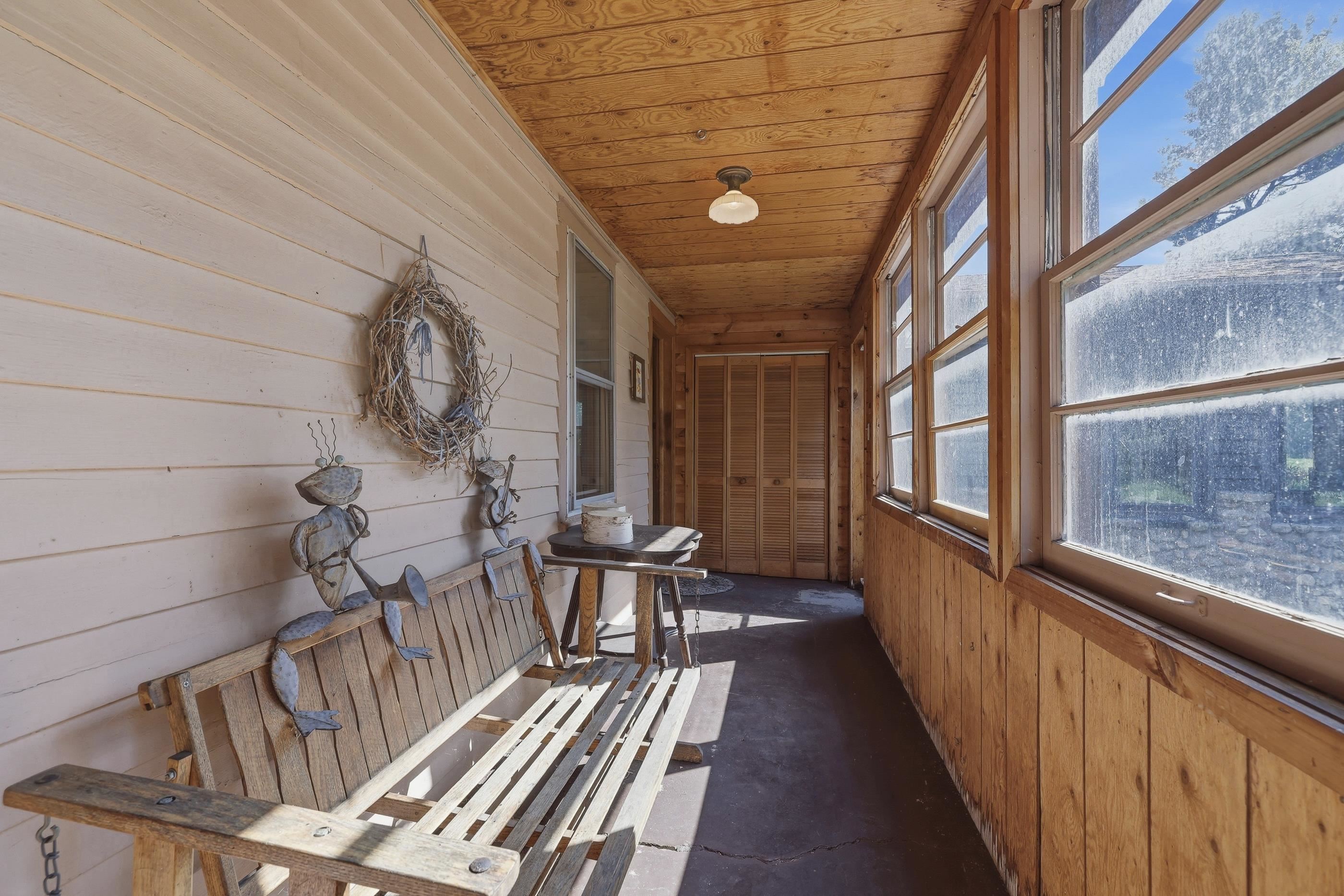 2496 Ellis Road Property Photo 7