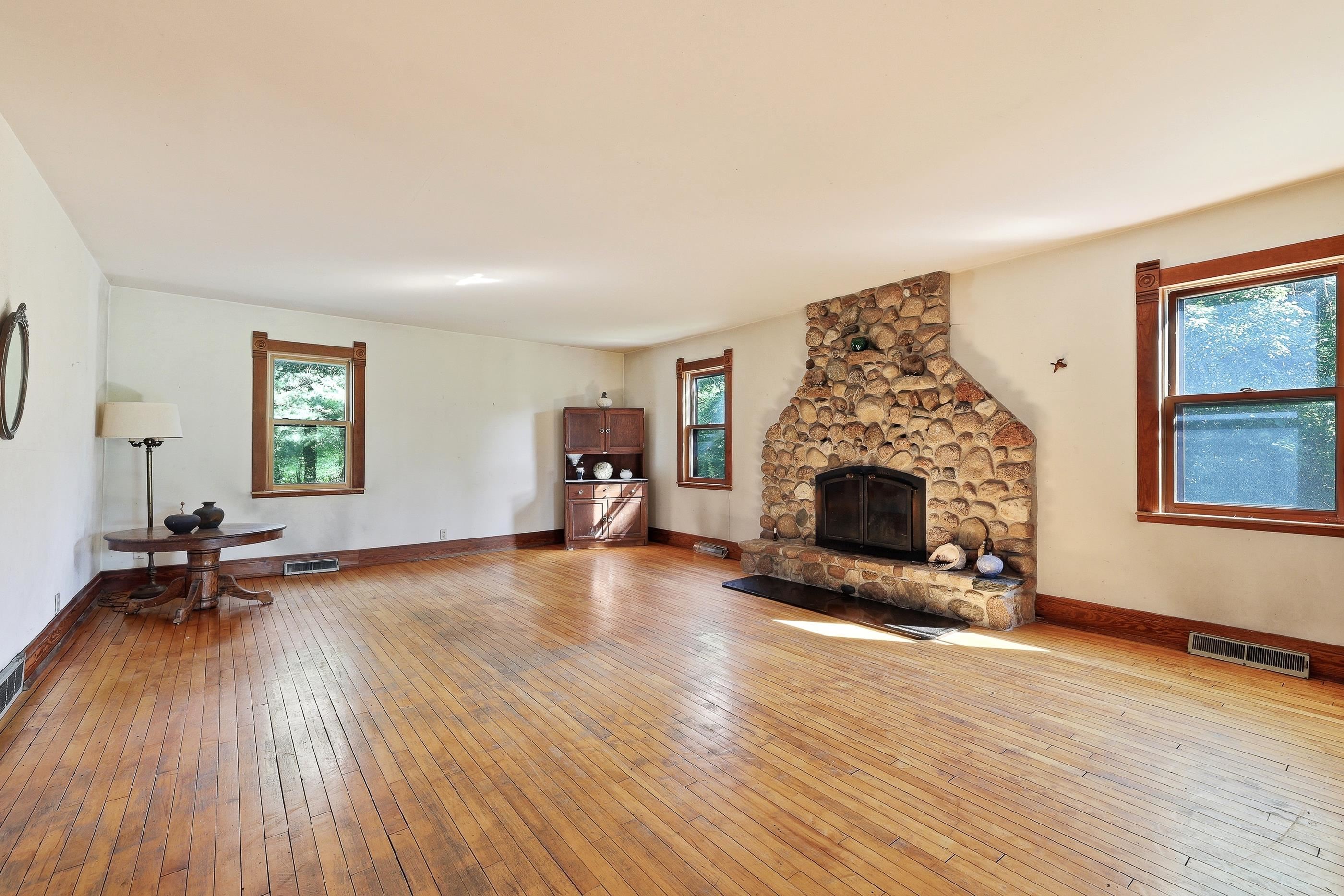 2496 Ellis Road Property Photo 21