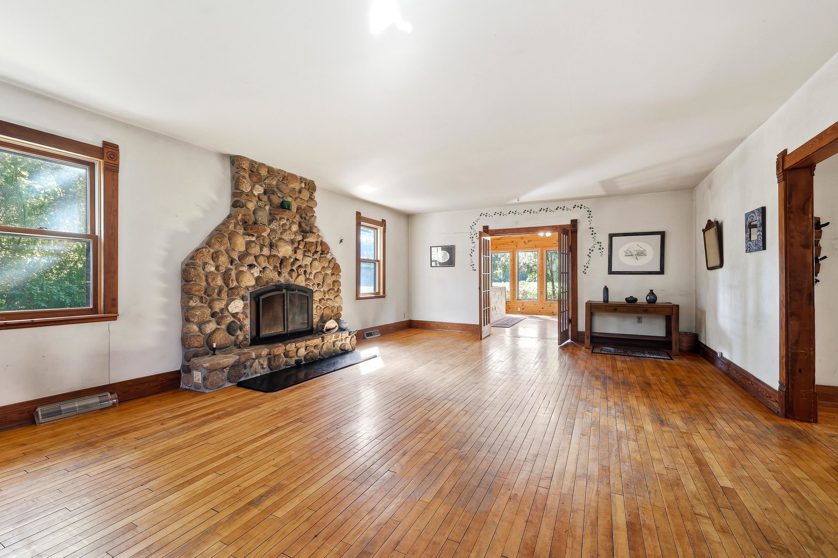 2496 Ellis Road Property Photo 23