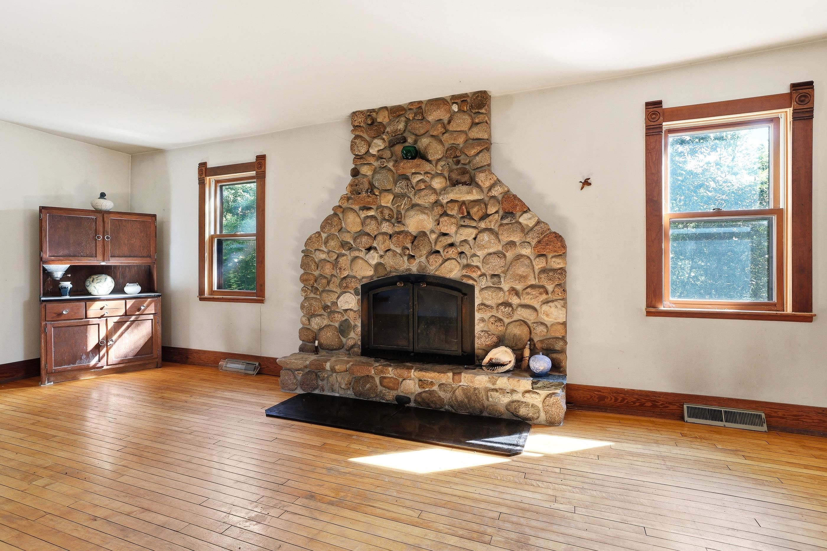 2496 Ellis Road Property Photo 24