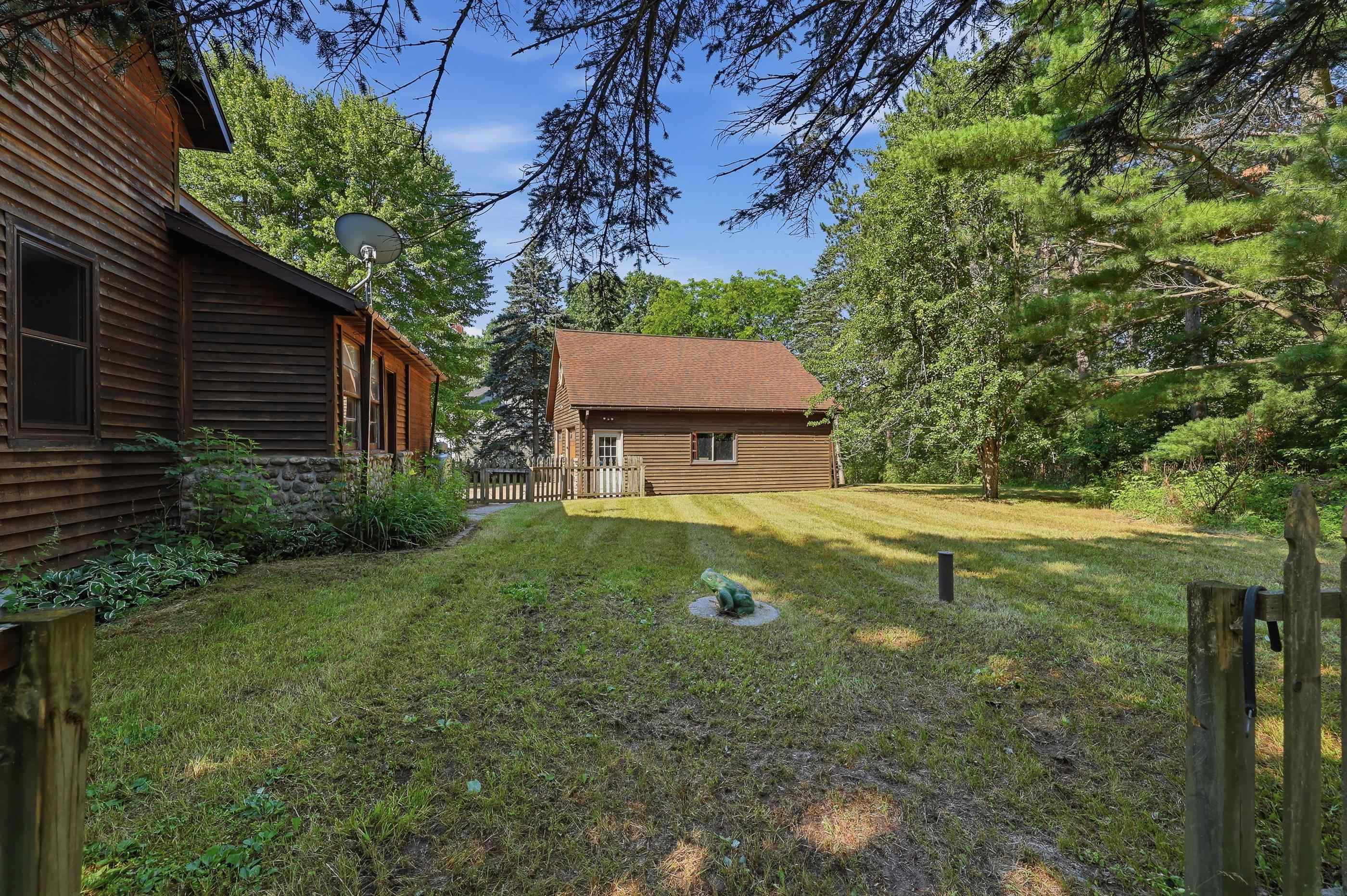 2496 Ellis Road Property Photo 42