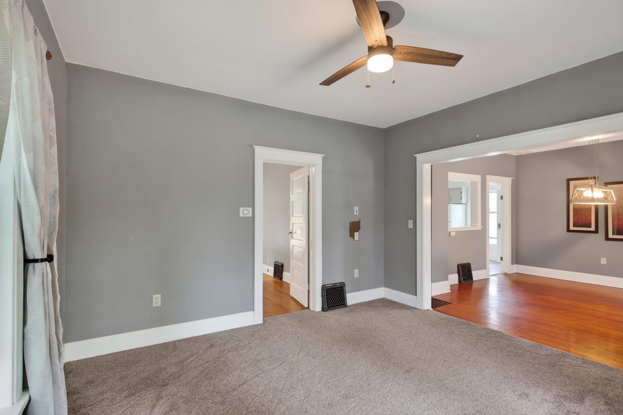917 Western Avenue Property Photo 16